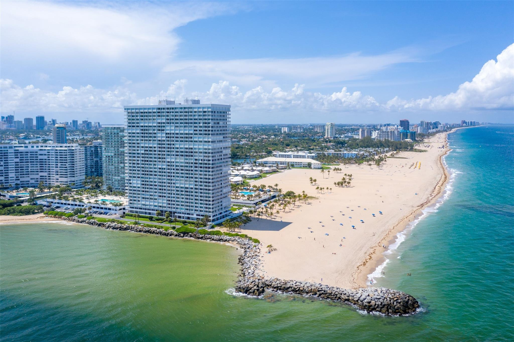 2200 S Ocean Lane 2805