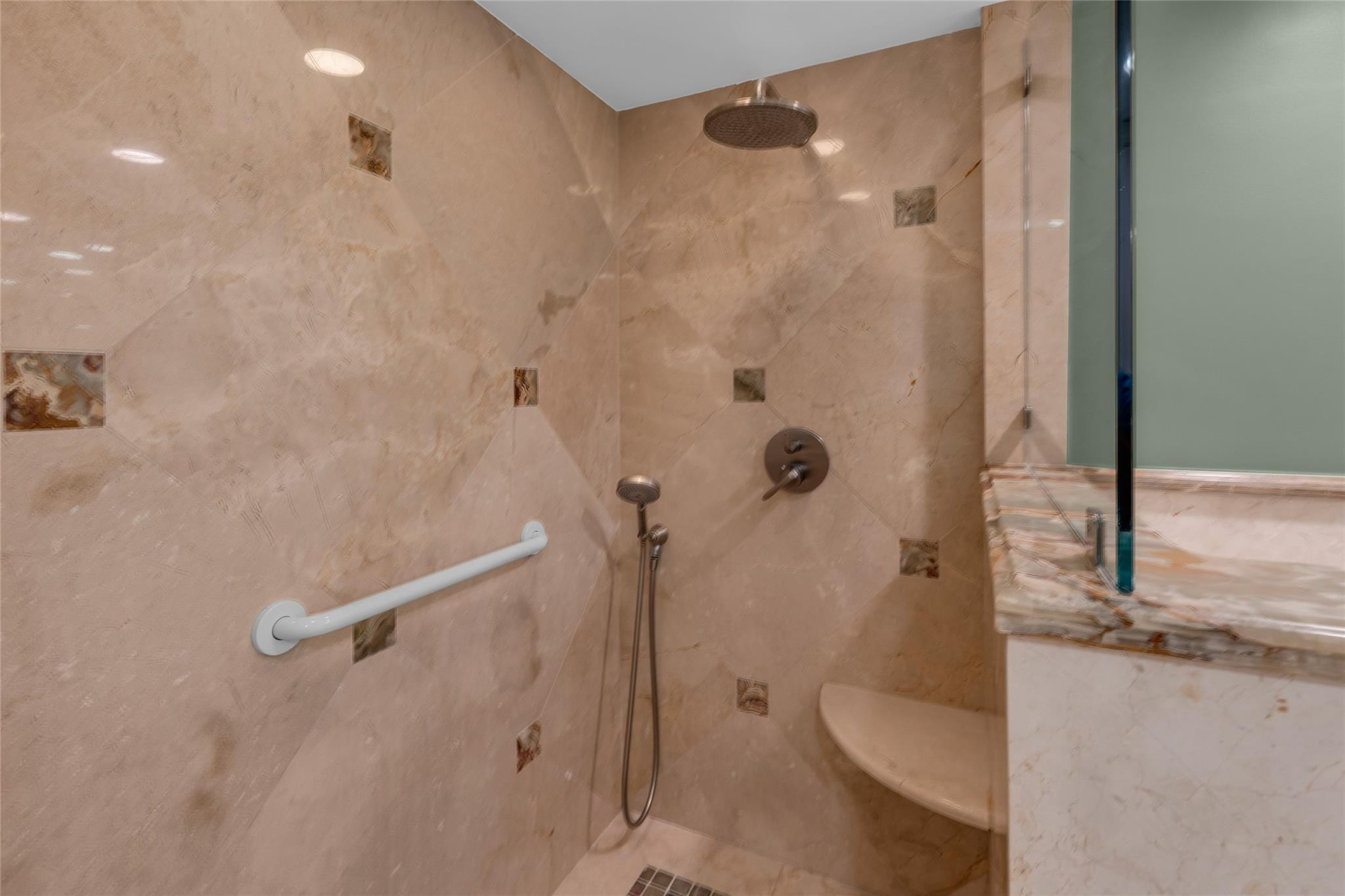 POINT OF AMERICAS PHASE II CONDO - Residential