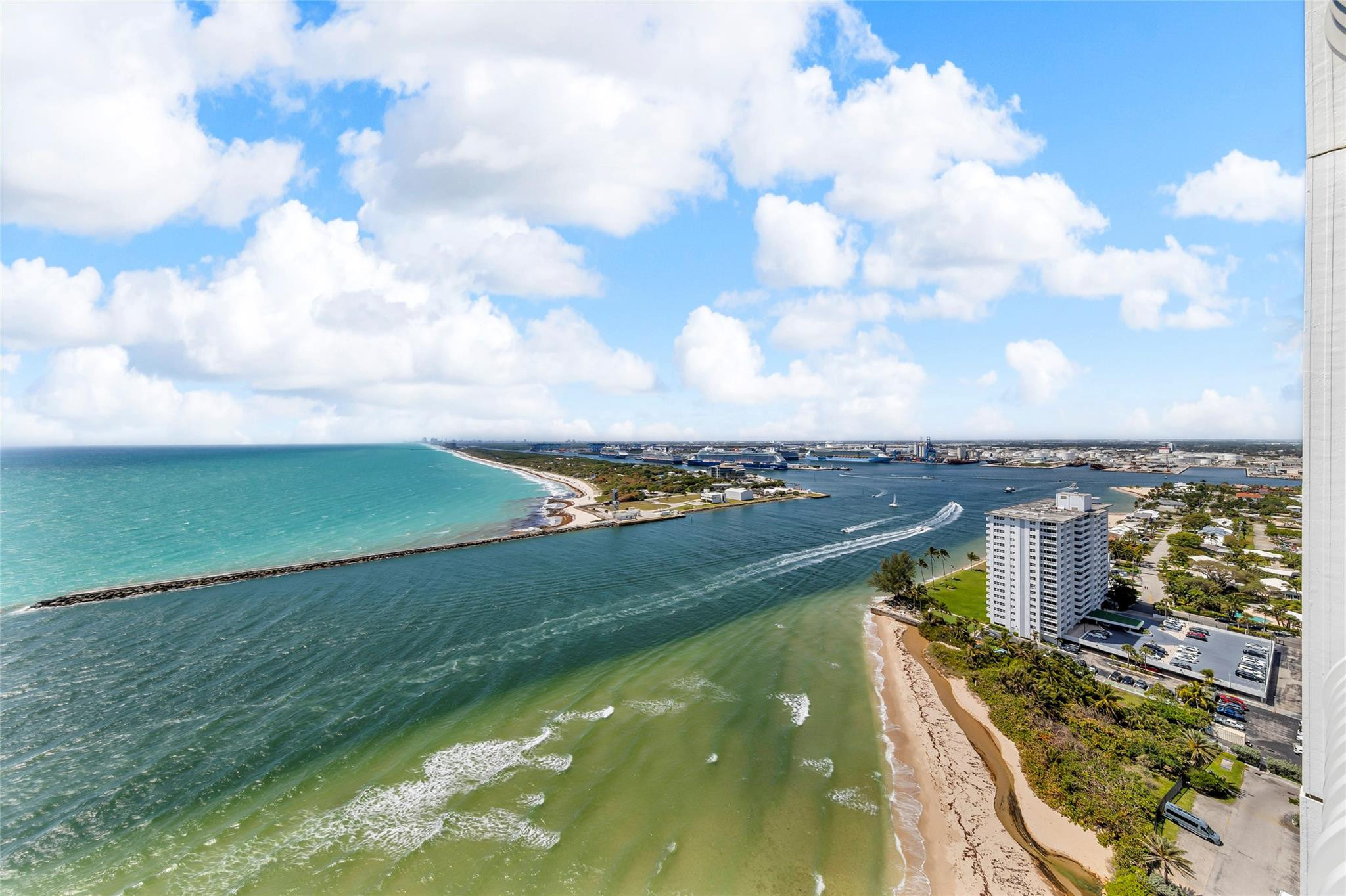 POINT OF AMERICAS PHASE II CONDO - Residential