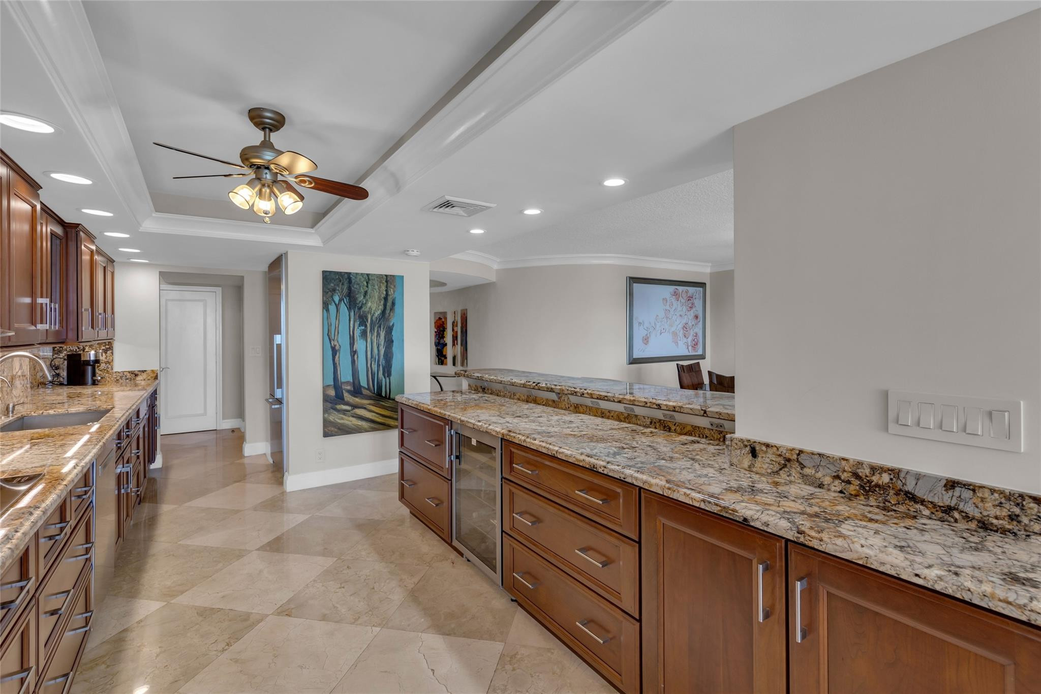 POINT OF AMERICAS PHASE II CONDO - Residential
