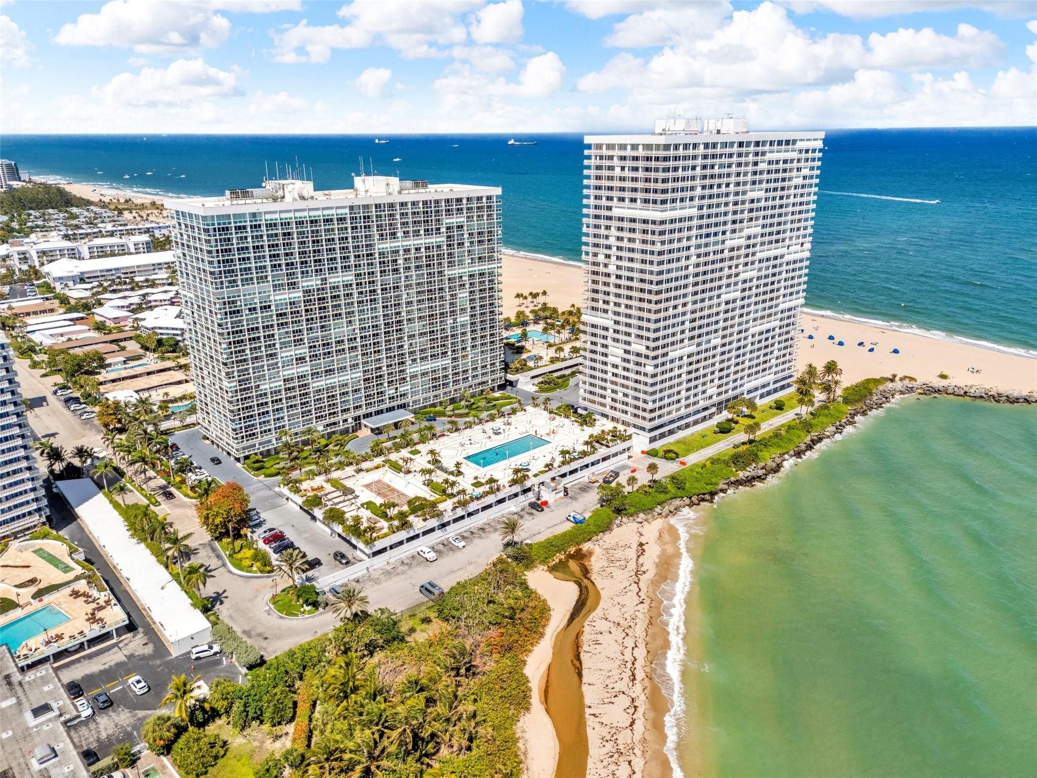POINT OF AMERICAS PHASE II CONDO - Residential