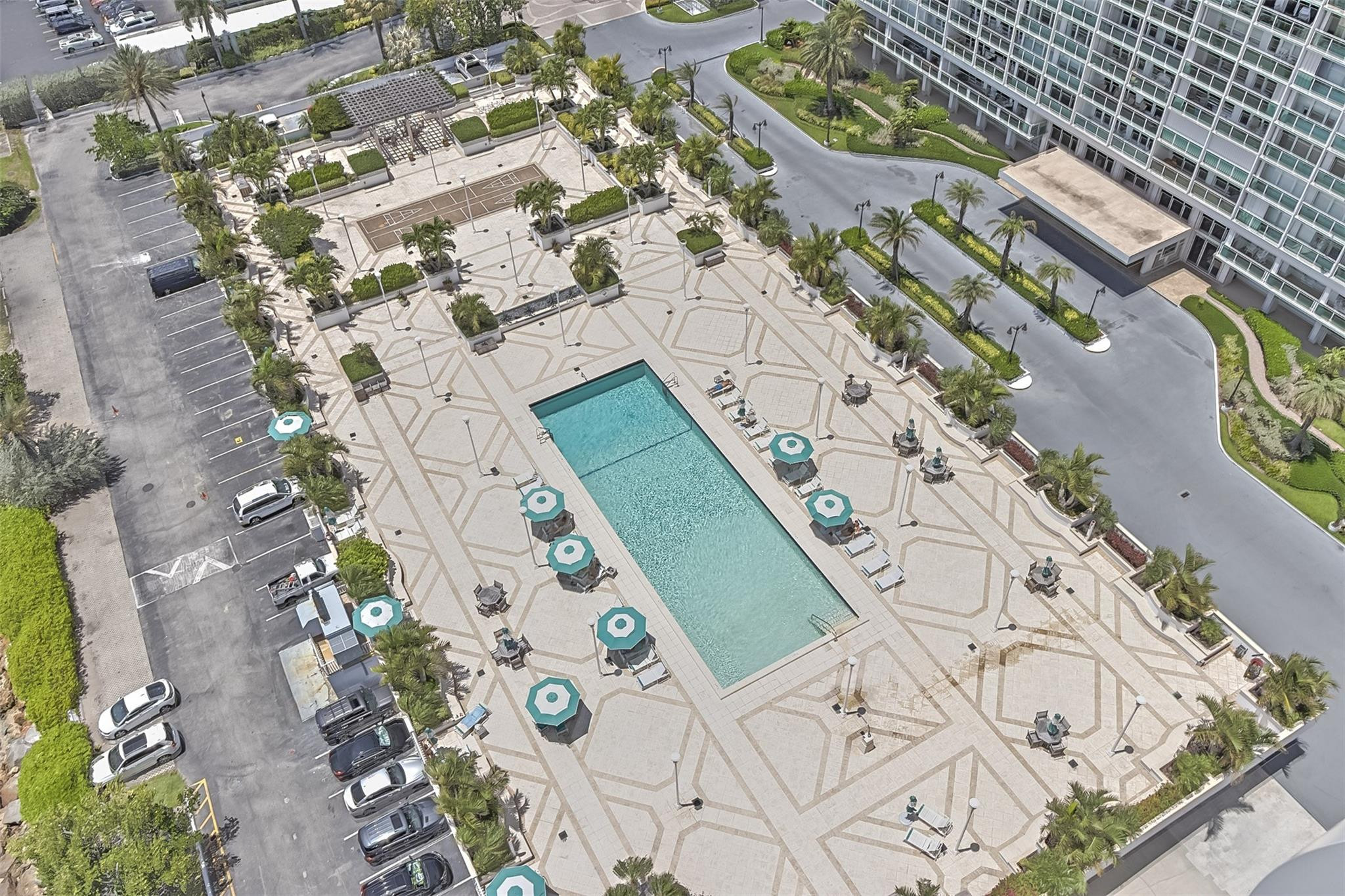 POINT OF AMERICAS PHASE II CONDO - Residential