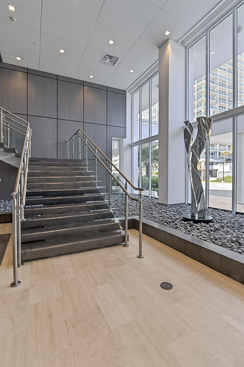 POINT OF AMERICAS PHASE II CONDO - Residential