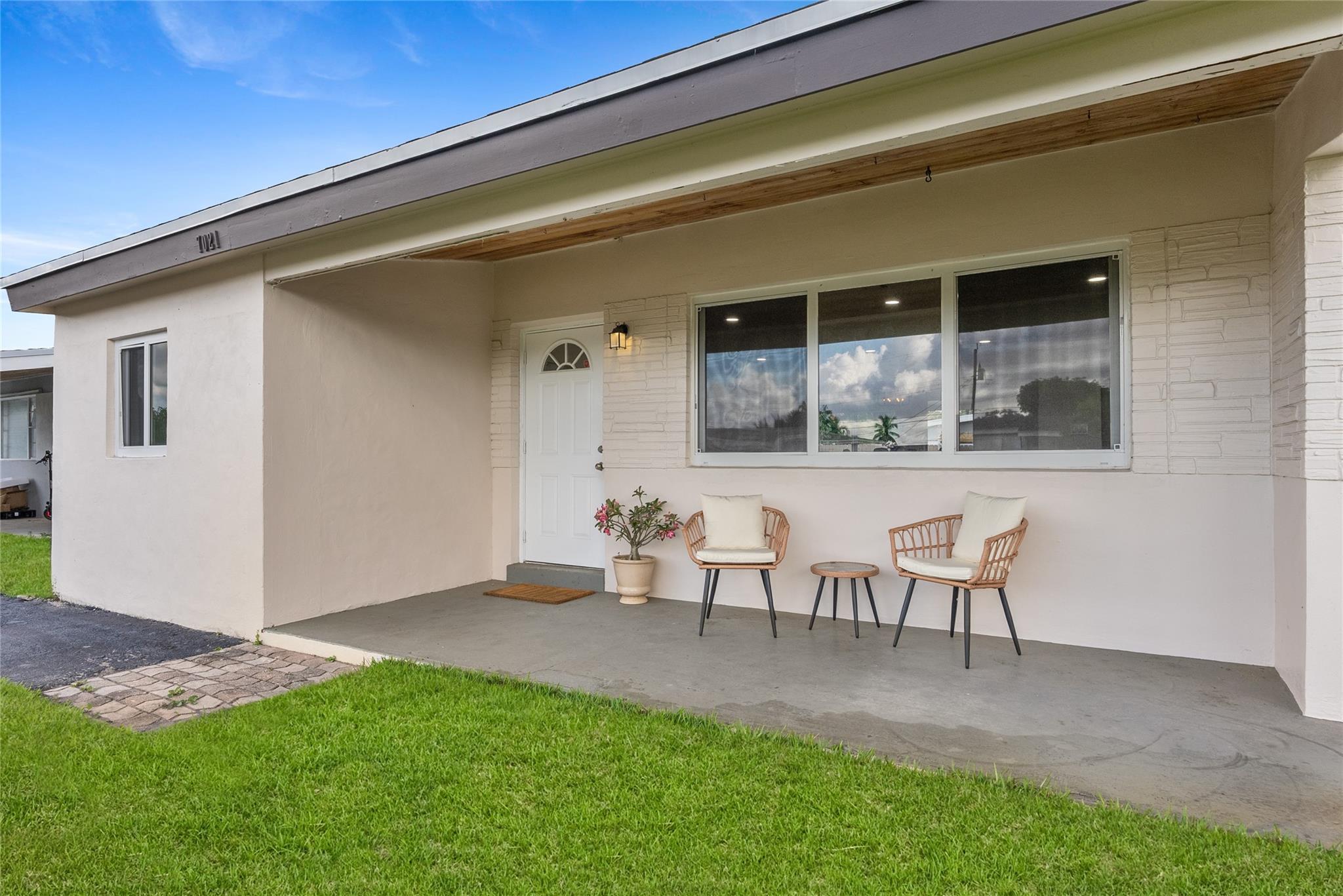 Pembroke Pines 3 39-27 B - Residential