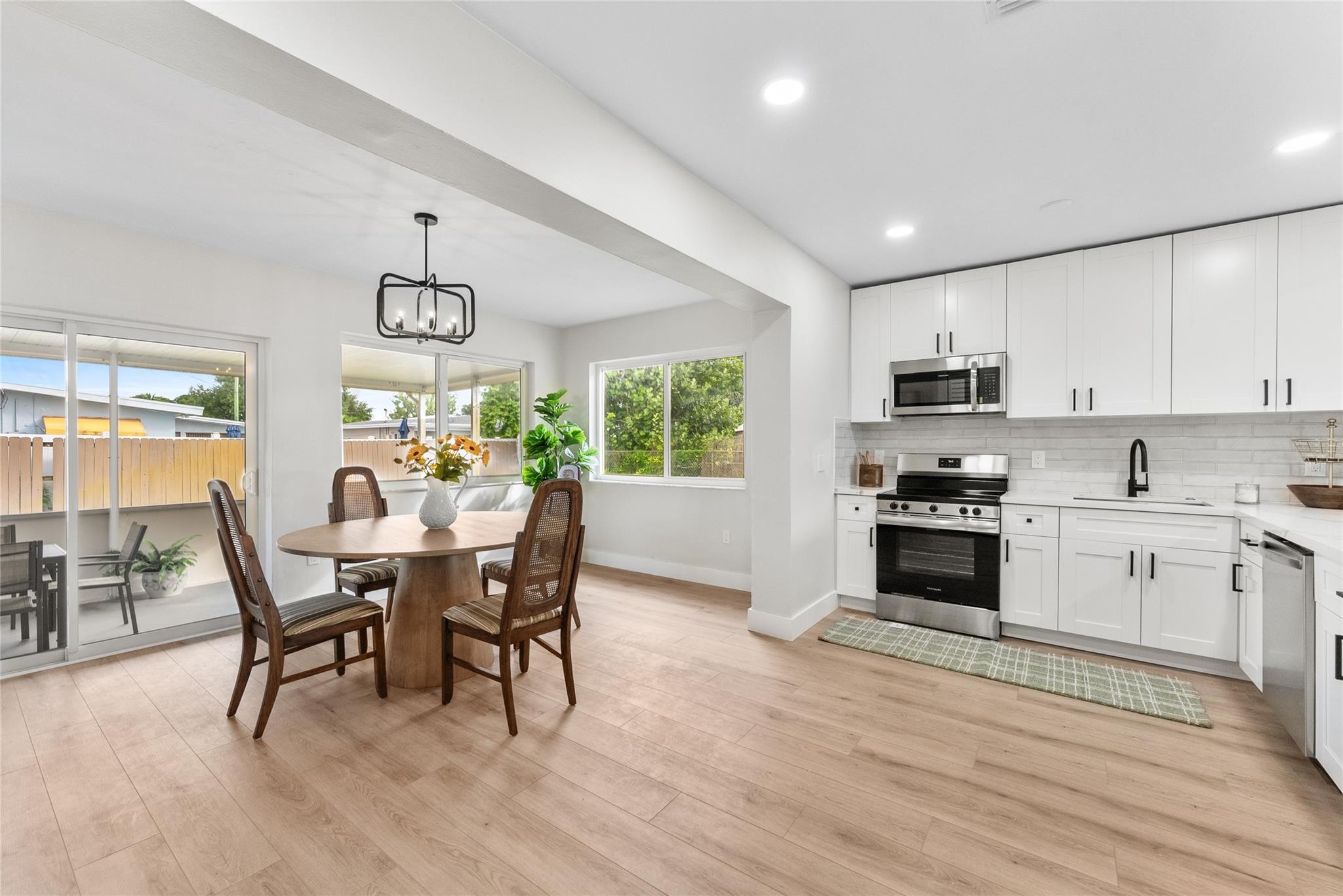 Pembroke Pines 3 39-27 B - Residential