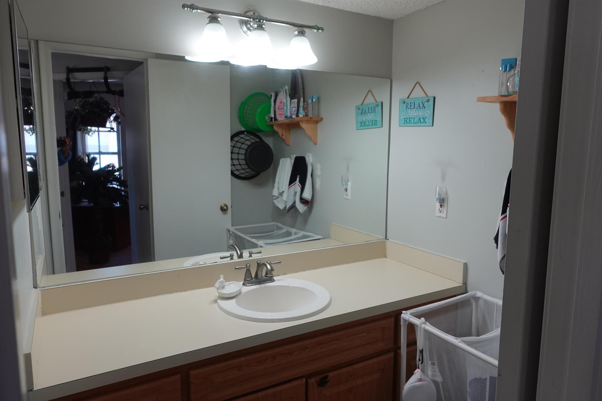 BAY REACH CONDO - Residential