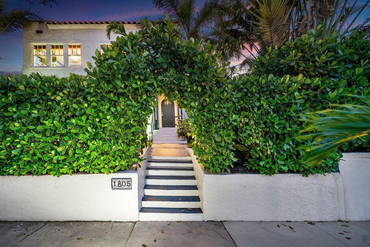 FLAMINGO PARK - Residential