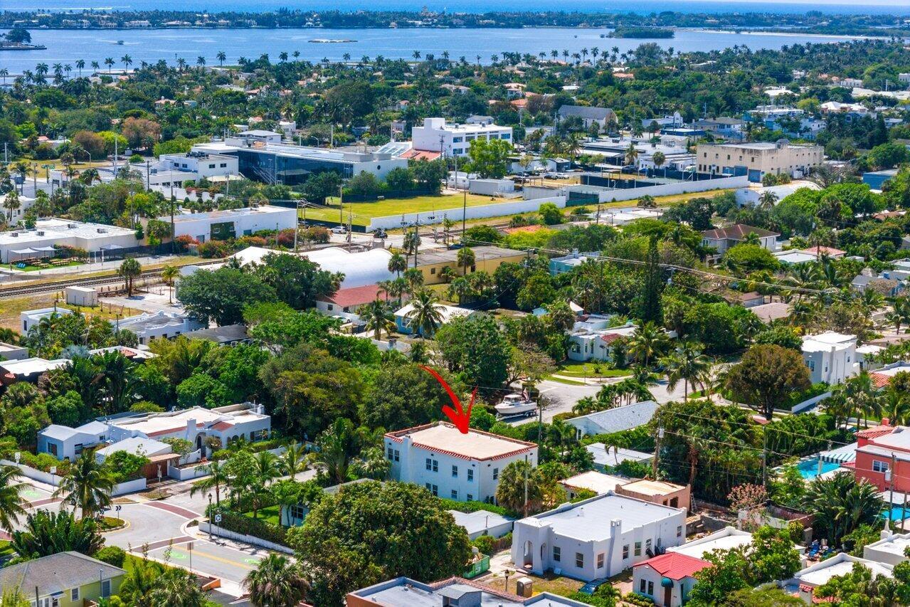 FLAMINGO PARK - Residential