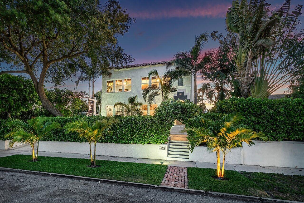 FLAMINGO PARK - Residential