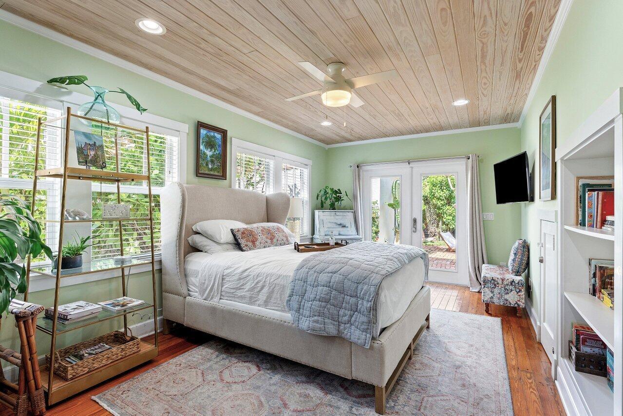 FLAMINGO PARK - Residential