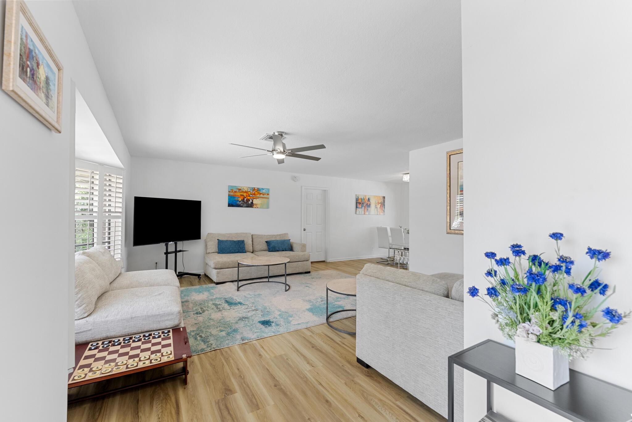 SOUTH SHORE NO 1 OF WELLI - Residential Lease