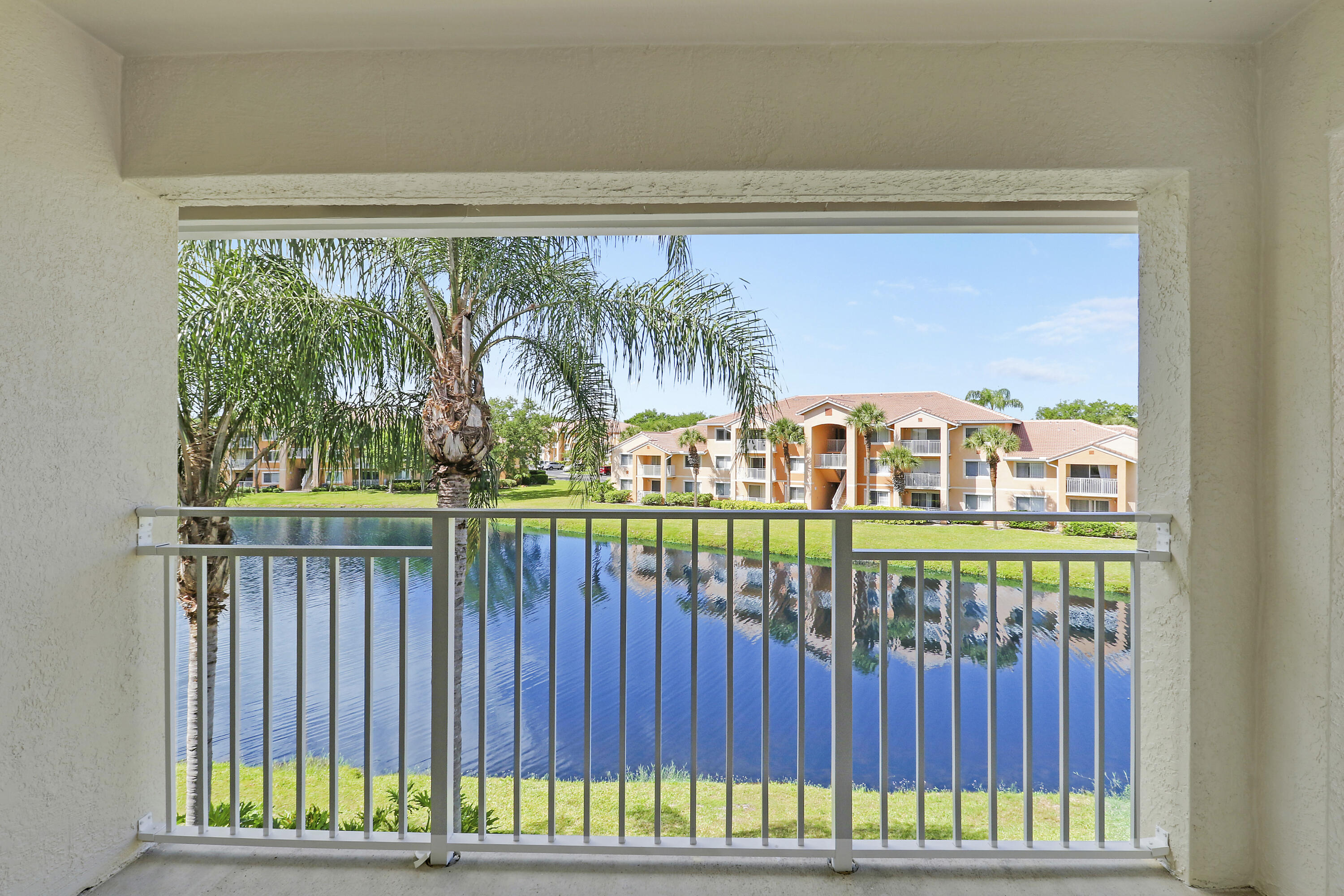 THE CLUB AT ST LUCIE WEST, A CONDOMINIUM - Residential