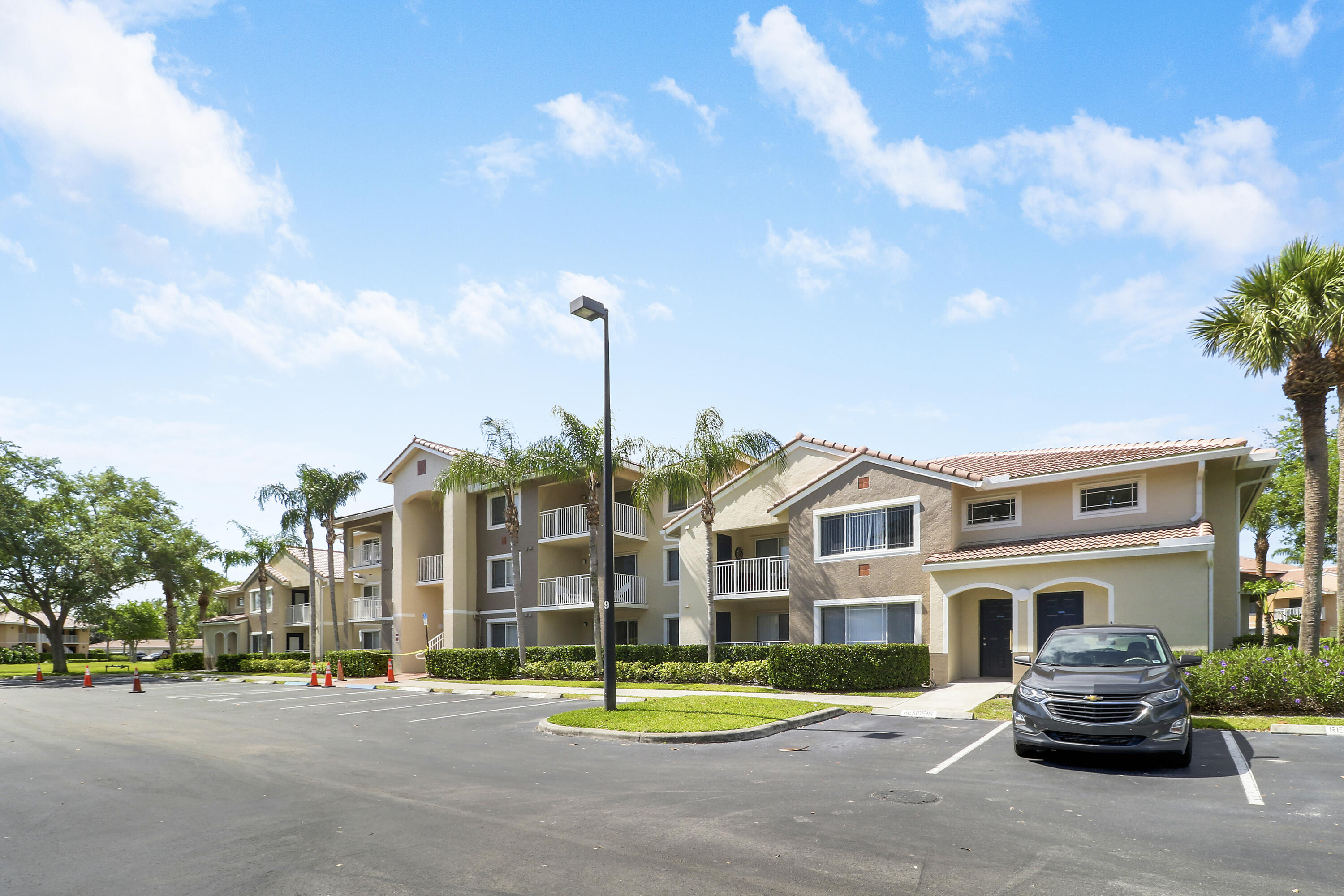 THE CLUB AT ST LUCIE WEST, A CONDOMINIUM - Residential