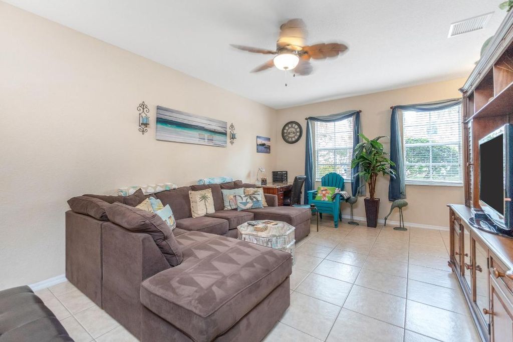 Photo of 127 Seagrape Drive #101, Jupiter, FL 33458 (MLS # R10955798)