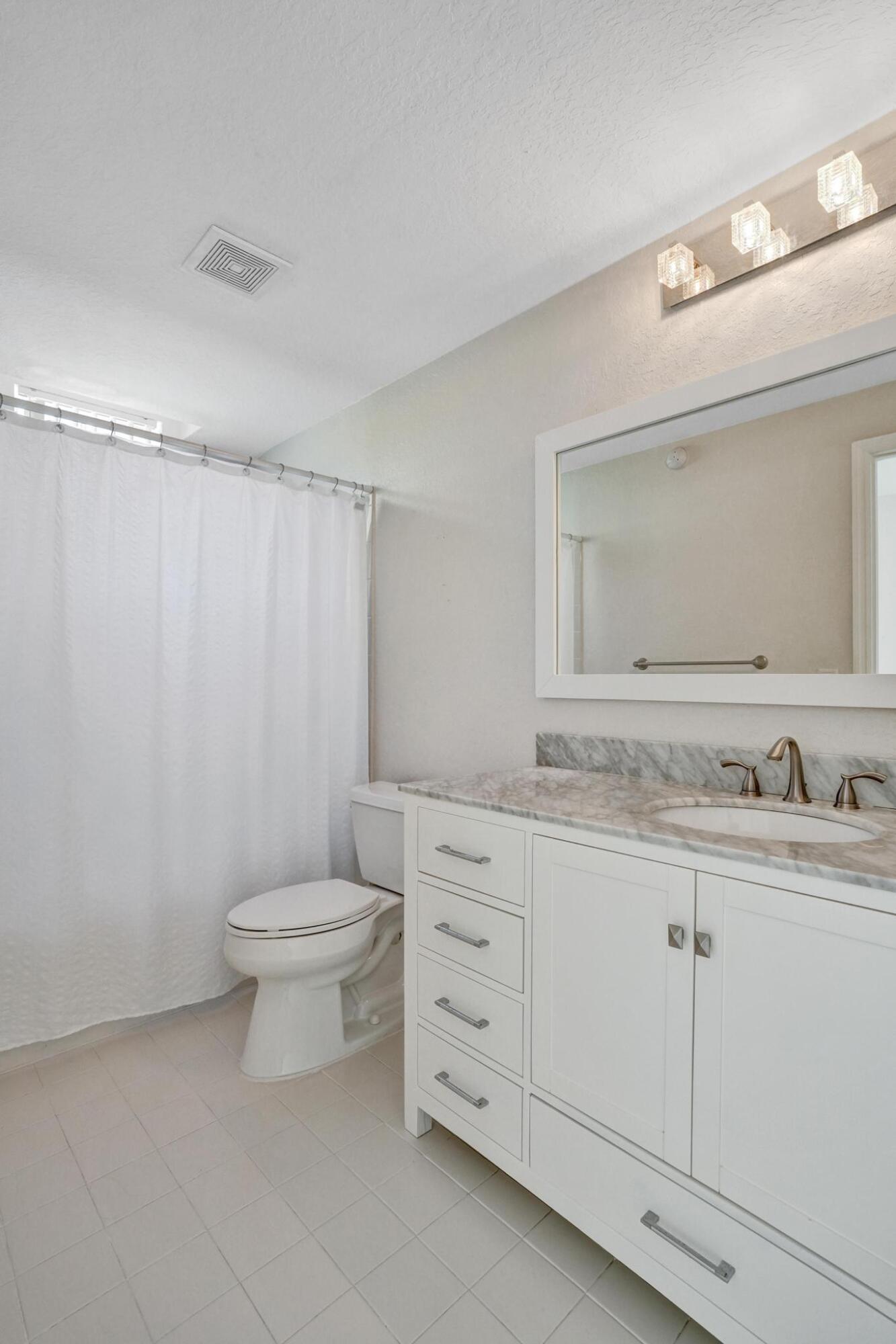 RESIDENCES OF BELMONT AT BOYNTON BEACH CONDO - Residential