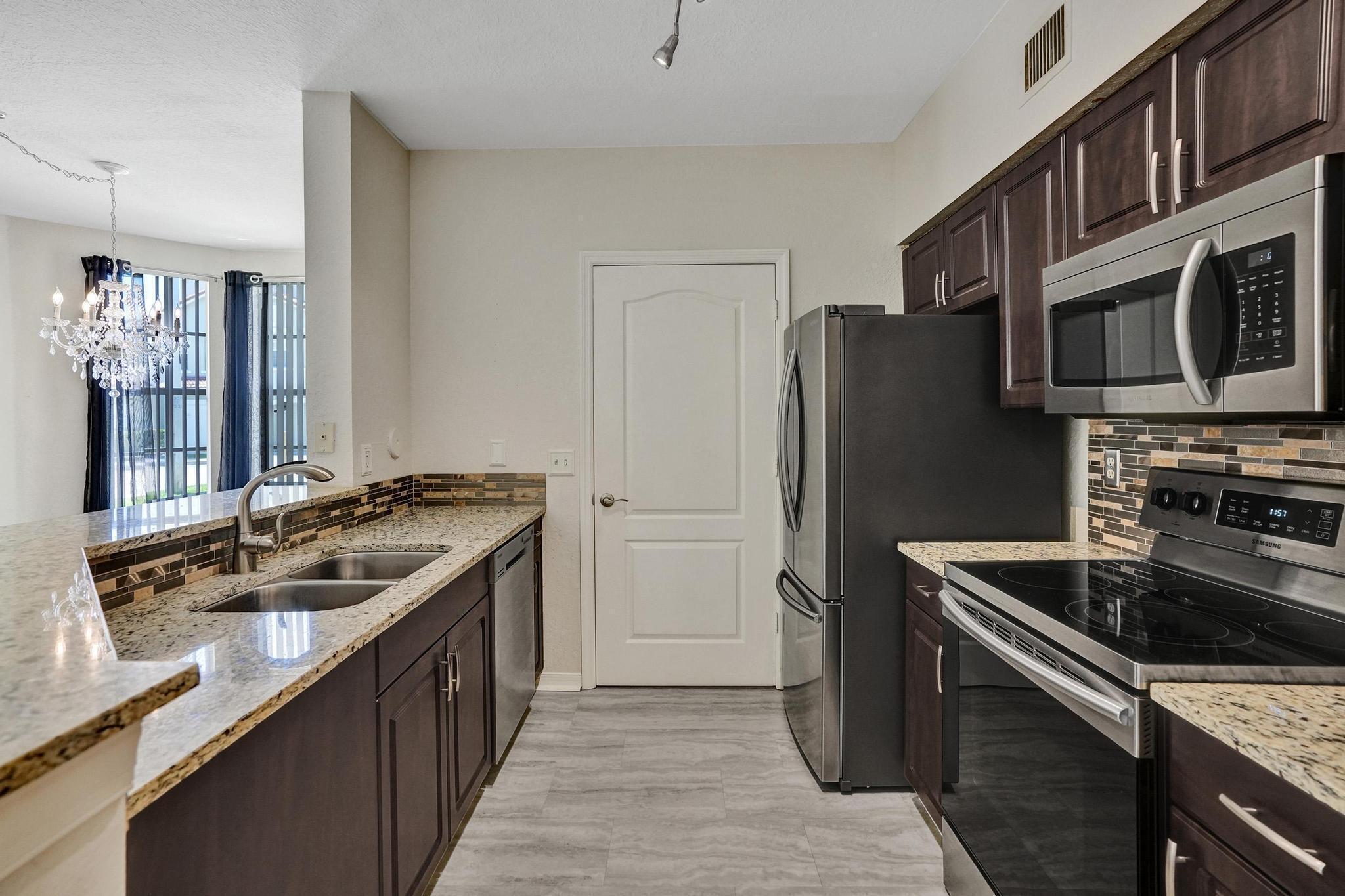 RESIDENCES OF BELMONT AT BOYNTON BEACH CONDO - Residential