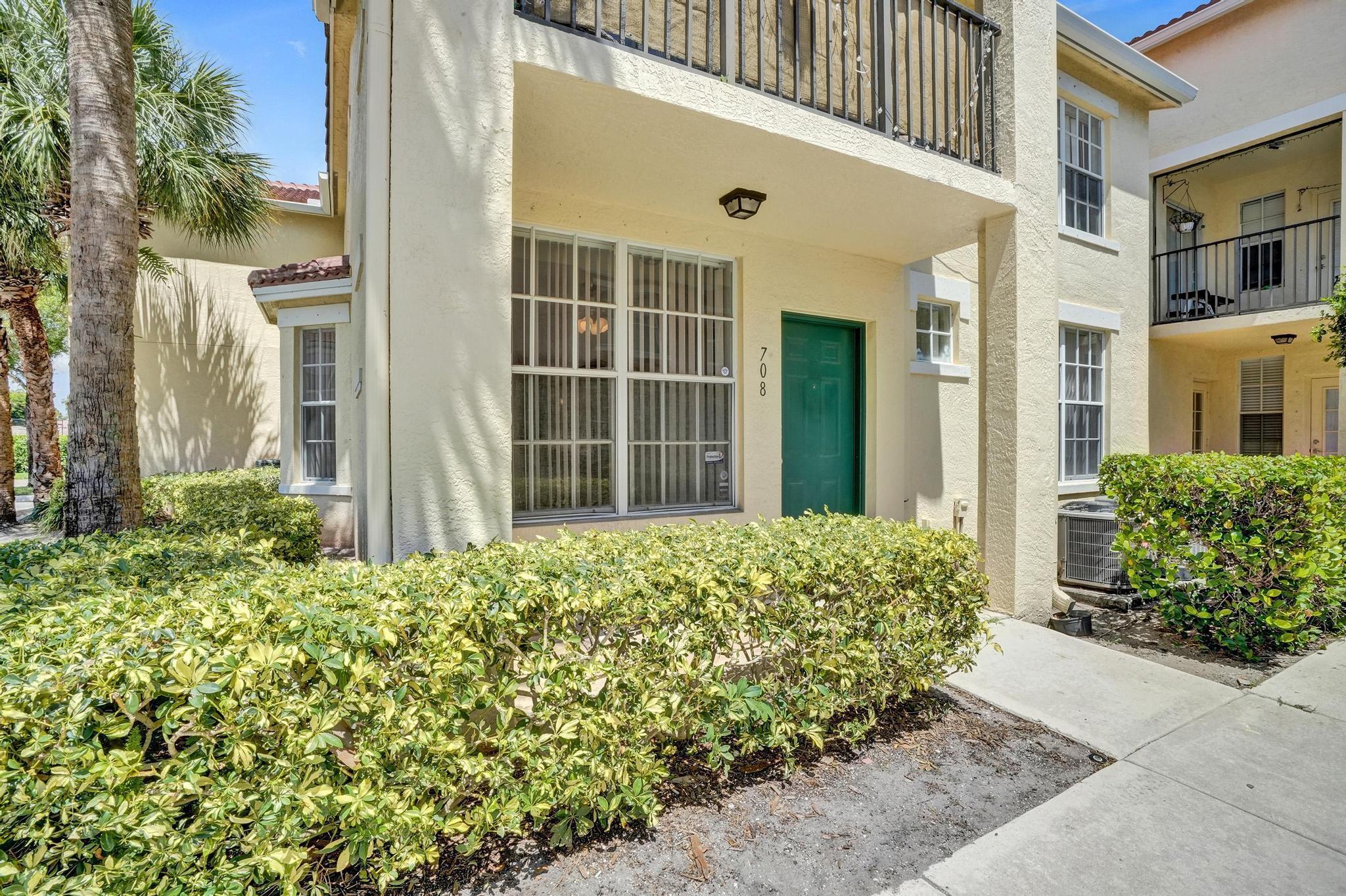 RESIDENCES OF BELMONT AT BOYNTON BEACH CONDO - Residential