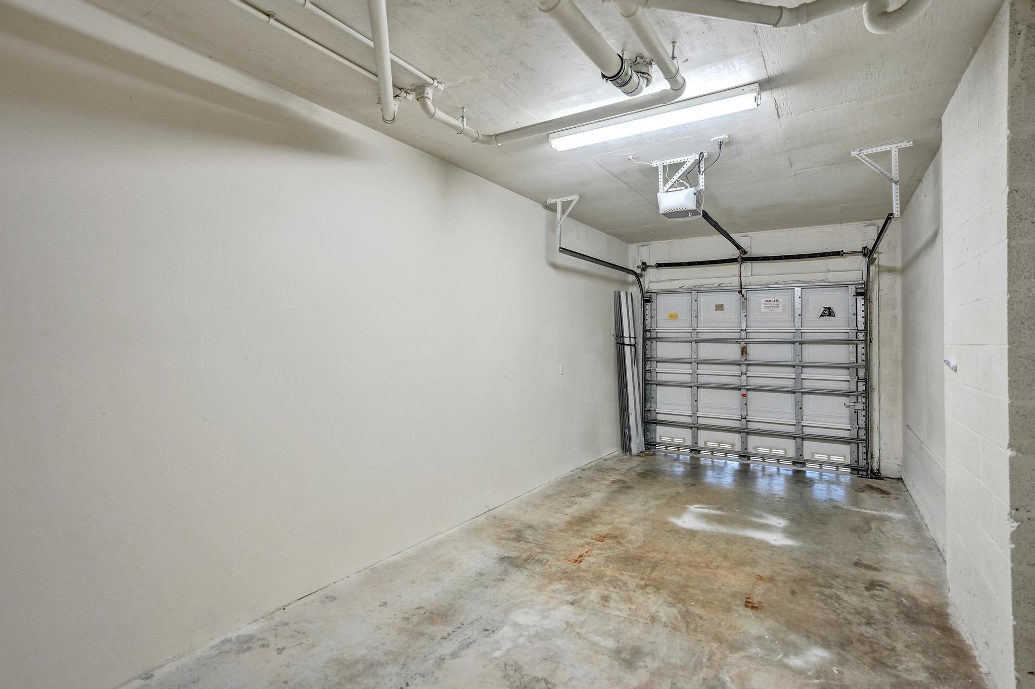 RESIDENCES OF BELMONT AT BOYNTON BEACH CONDO - Residential