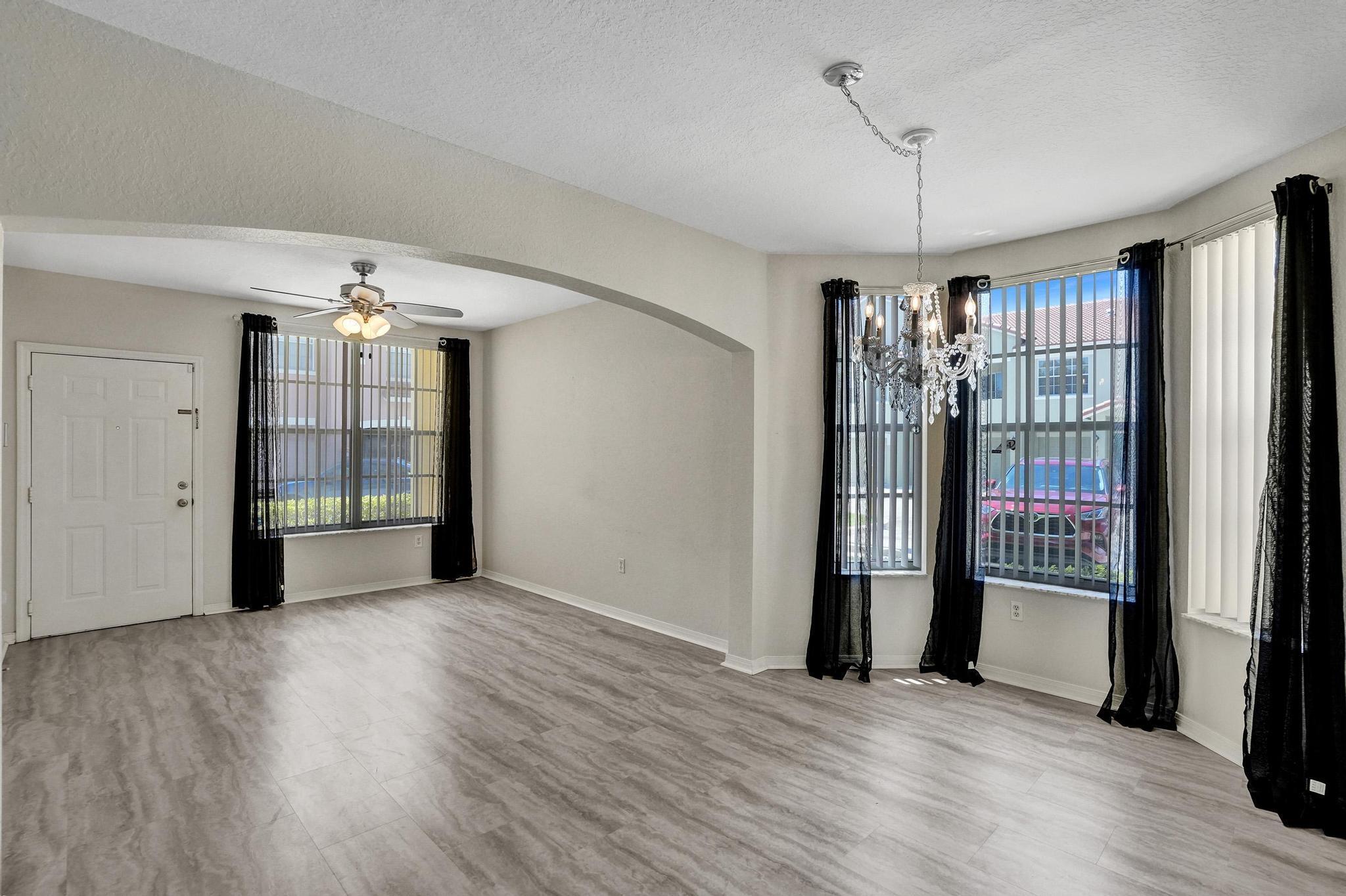 RESIDENCES OF BELMONT AT BOYNTON BEACH CONDO - Residential