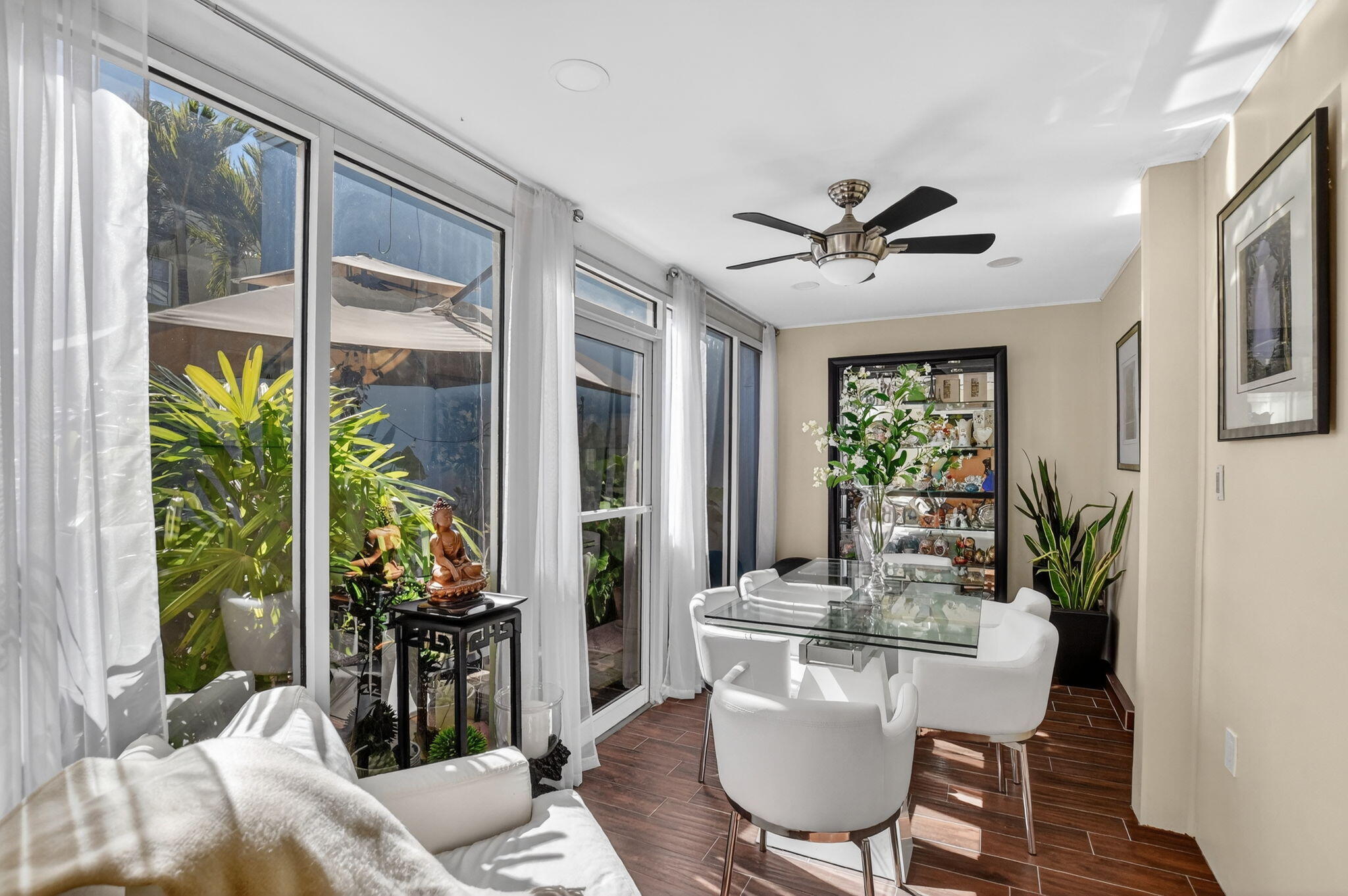 CHARLESTON PLACE - Residential