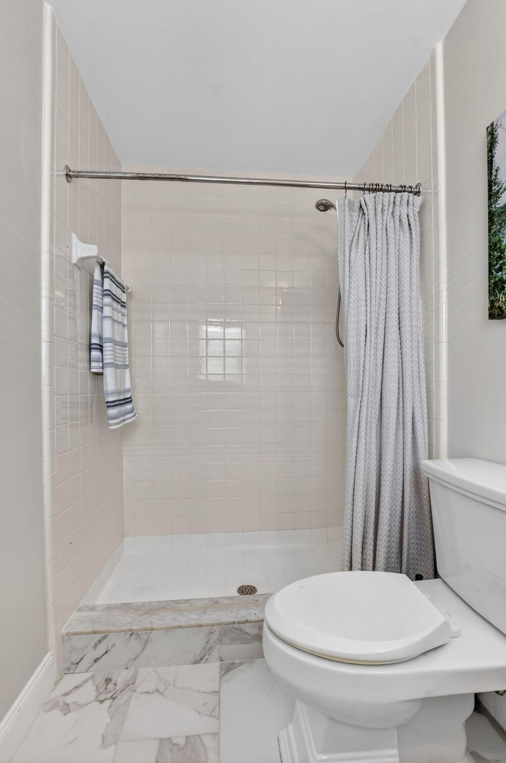 CHARLESTON PLACE - Residential