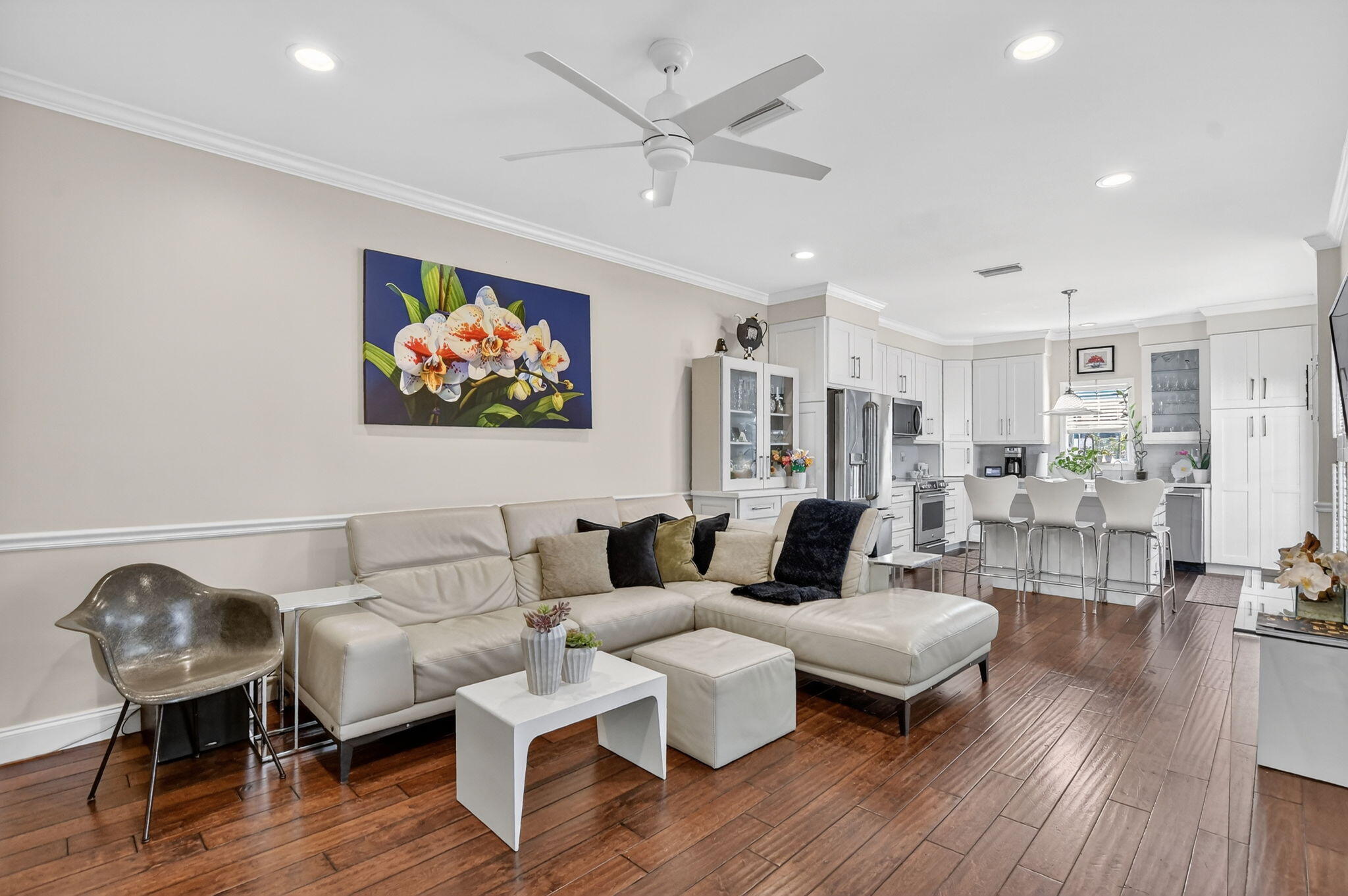 CHARLESTON PLACE - Residential