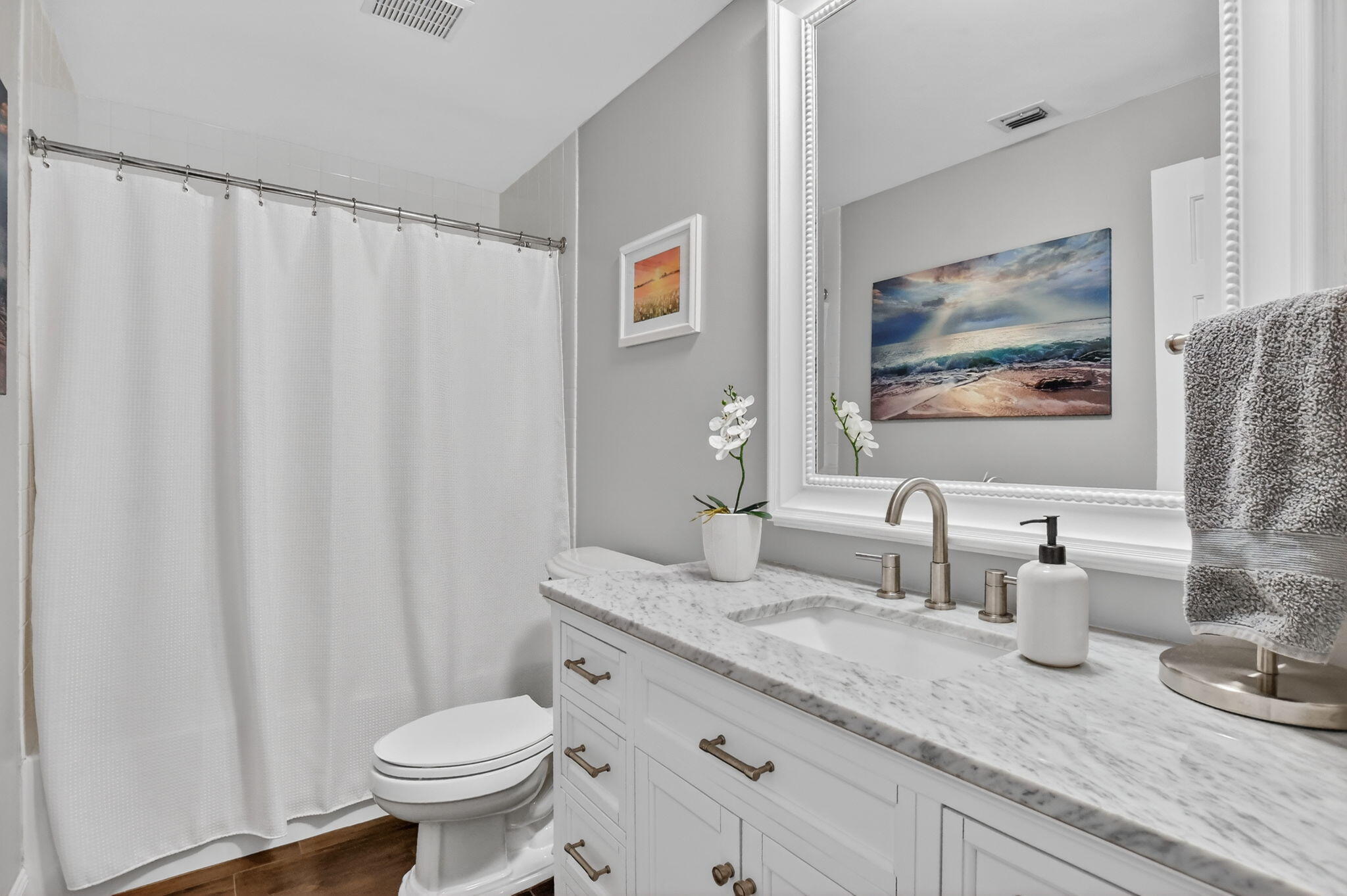 CHARLESTON PLACE - Residential