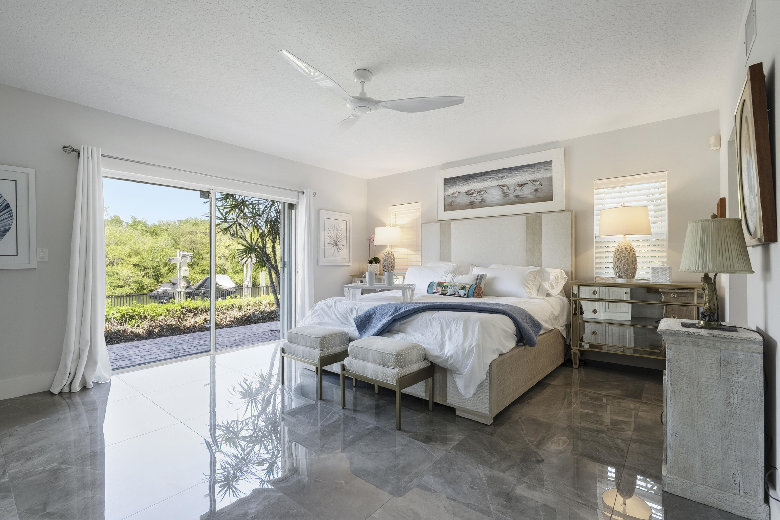 NORTH HOBE SOUND SHORES - Residential