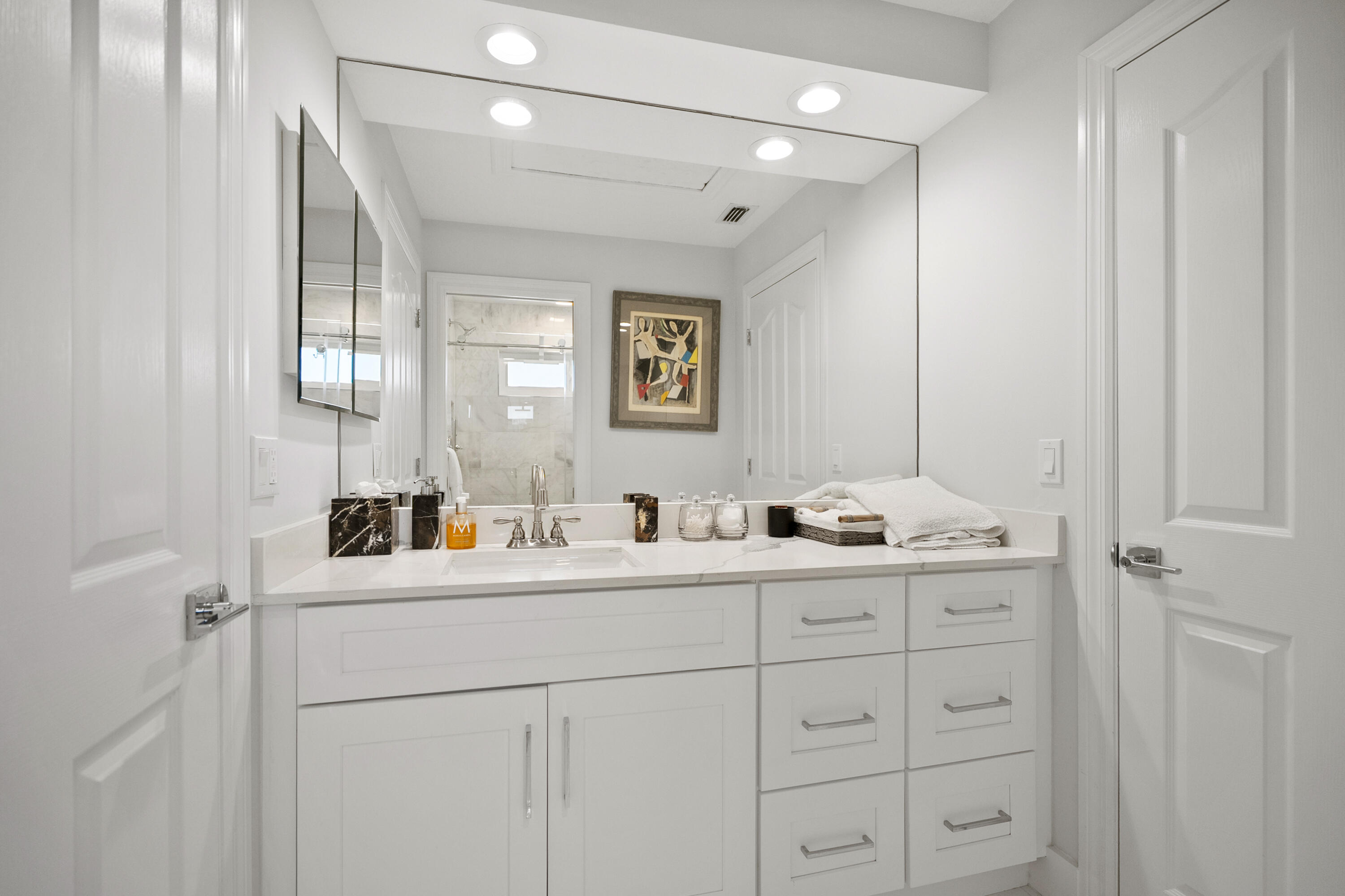 NORTH HOBE SOUND SHORES - Residential