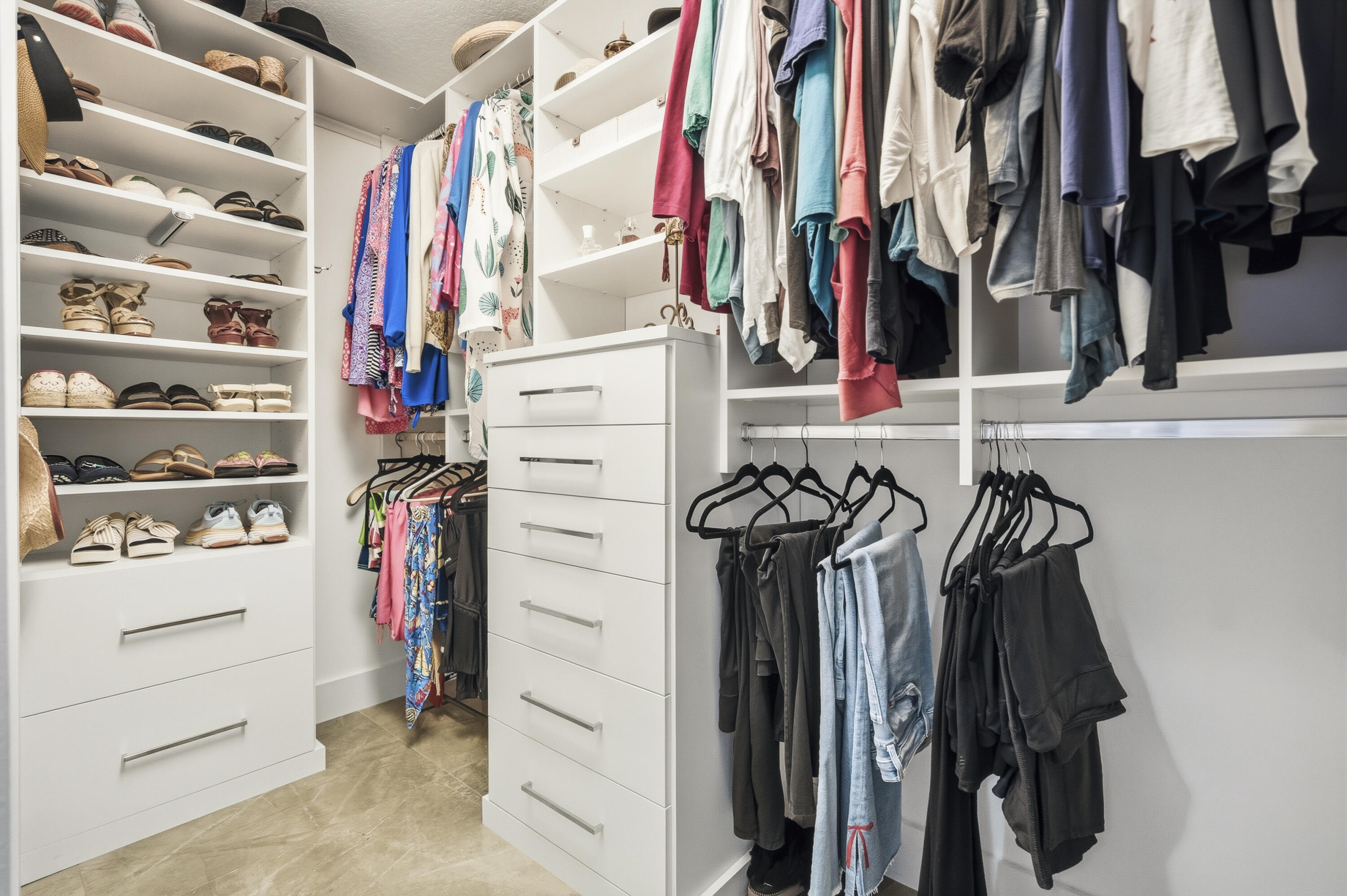 NORTH HOBE SOUND SHORES - Residential