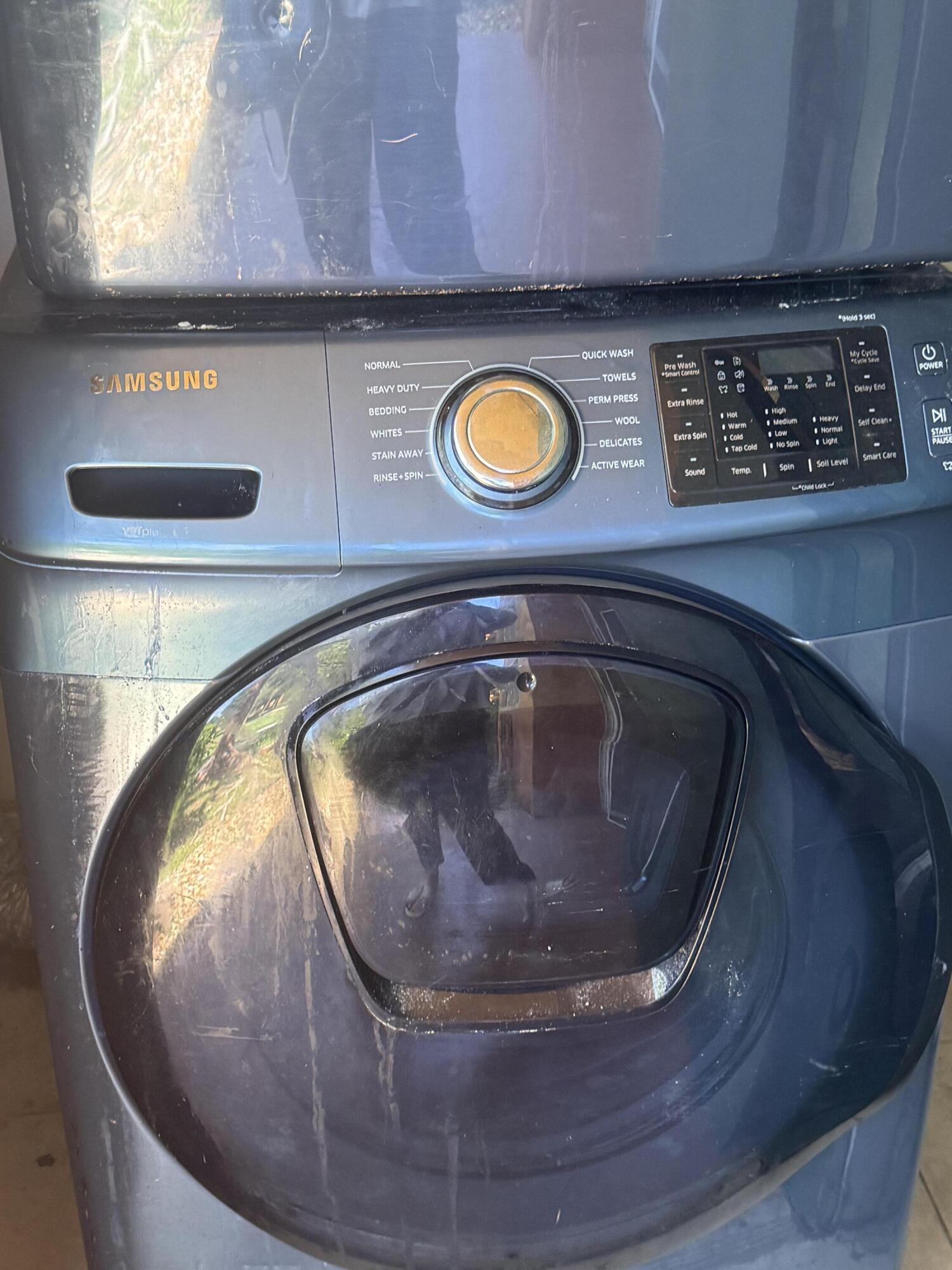 LAKES OF JACARANDA CONDO - Residential Lease