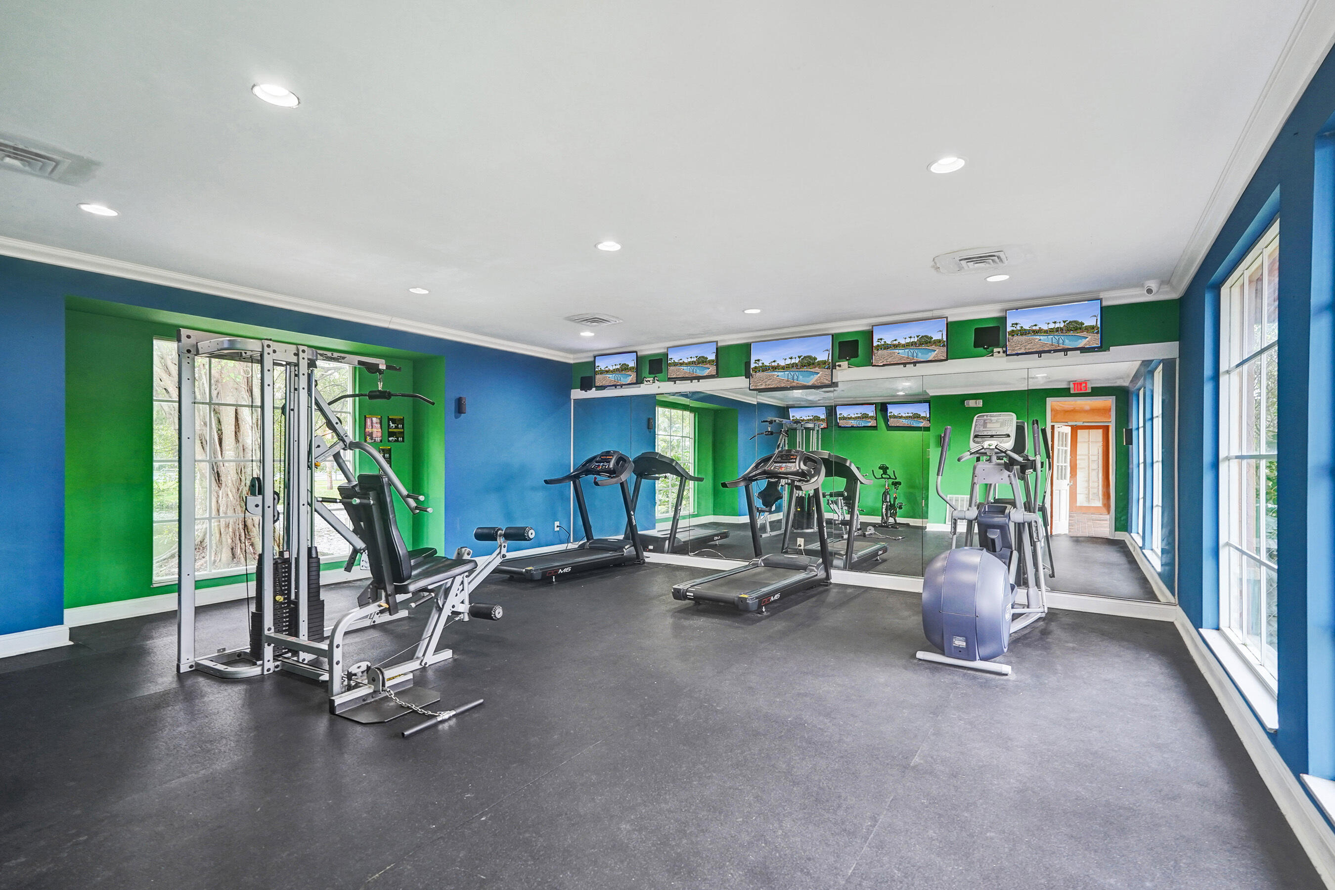 LAKES OF JACARANDA CONDO - Residential Lease