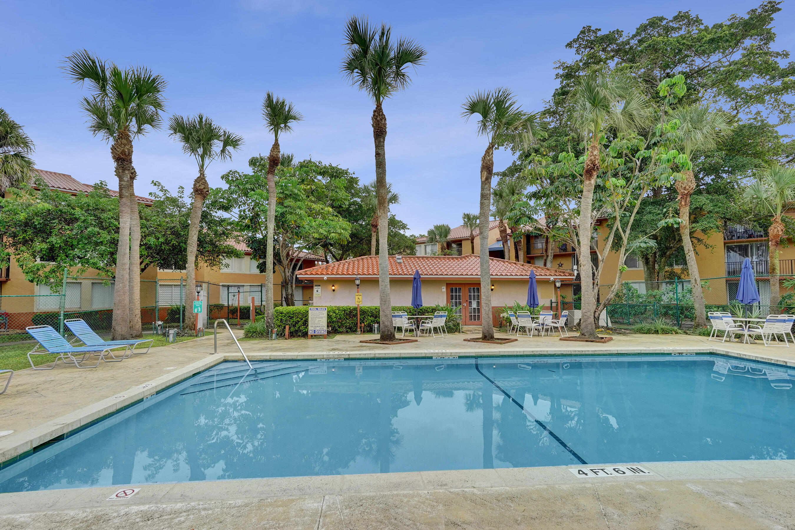 LAKES OF JACARANDA CONDO - Residential Lease