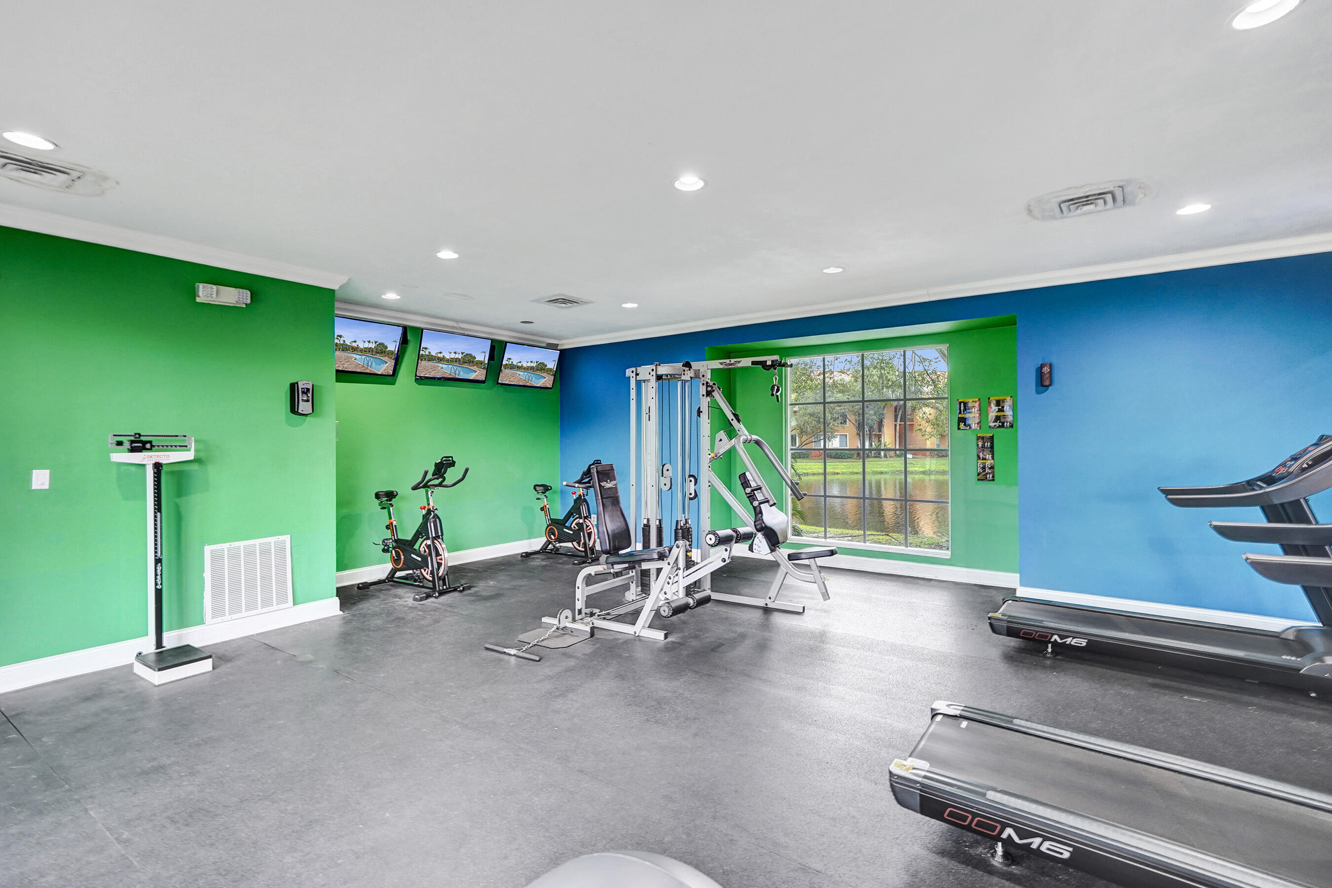 LAKES OF JACARANDA CONDO - Residential Lease