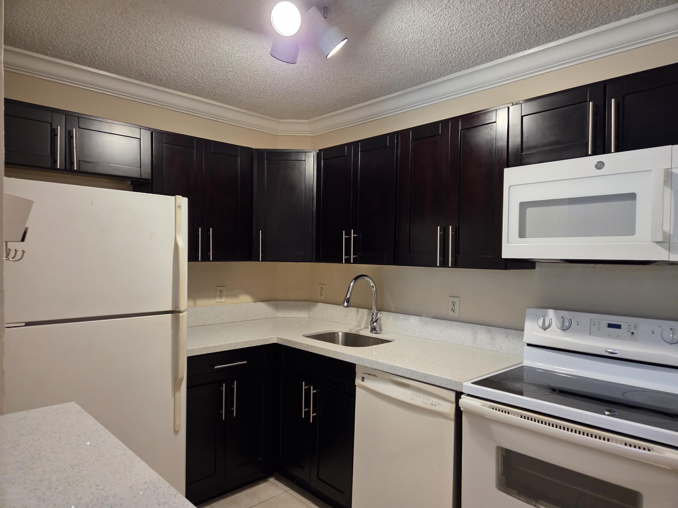 LAKES OF JACARANDA CONDO - Residential Lease