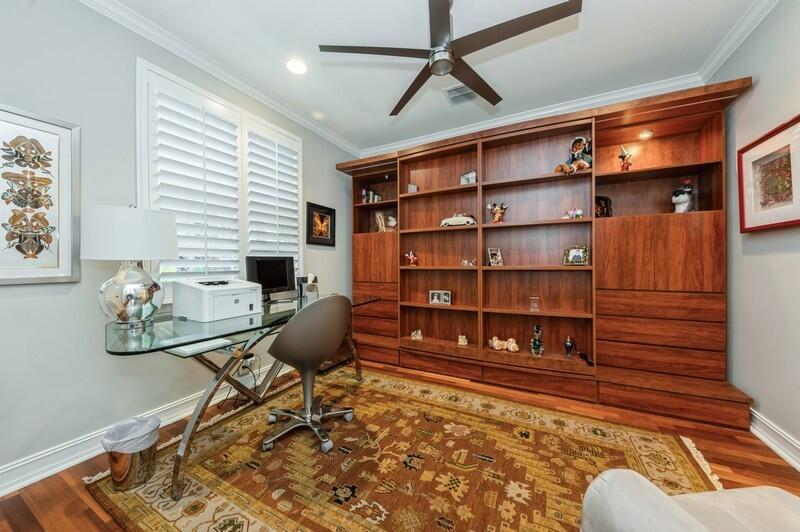 MALLORY SQUARE - Residential