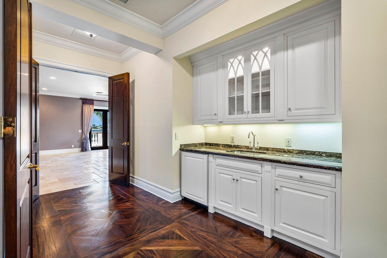 NORTH SHORE TERRACE 2 - Residential