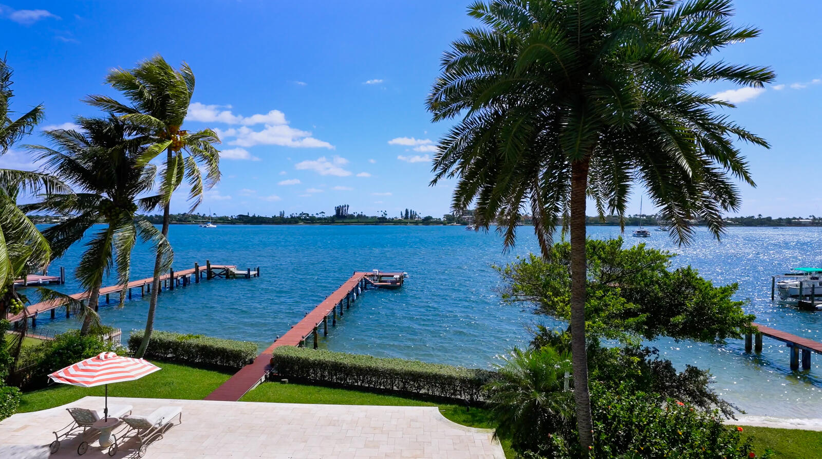 NORTH SHORE TERRACE 2 - Residential