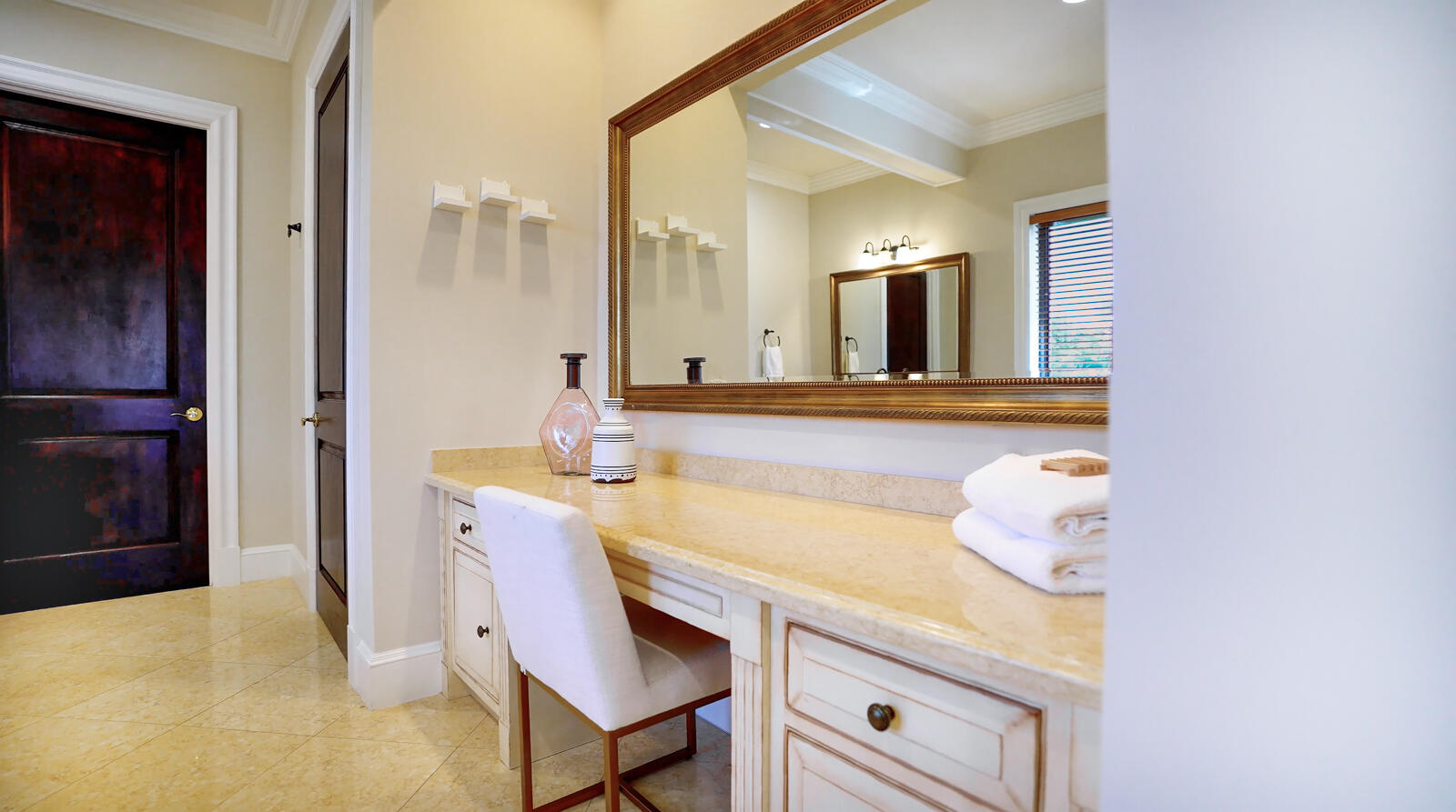 NORTH SHORE TERRACE 2 - Residential