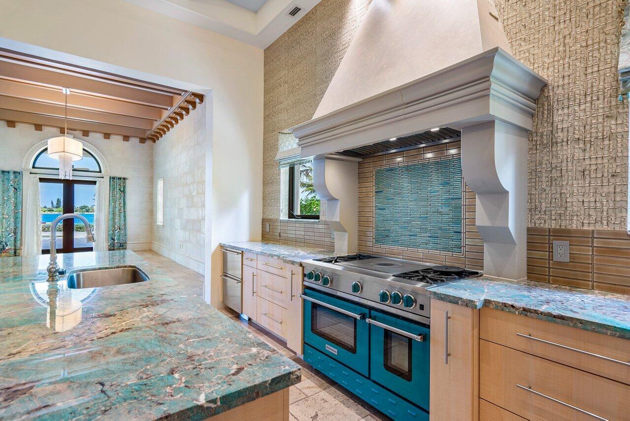 NORTH SHORE TERRACE 2 - Residential