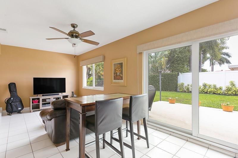 Bel-Air 32-10 B - Residential