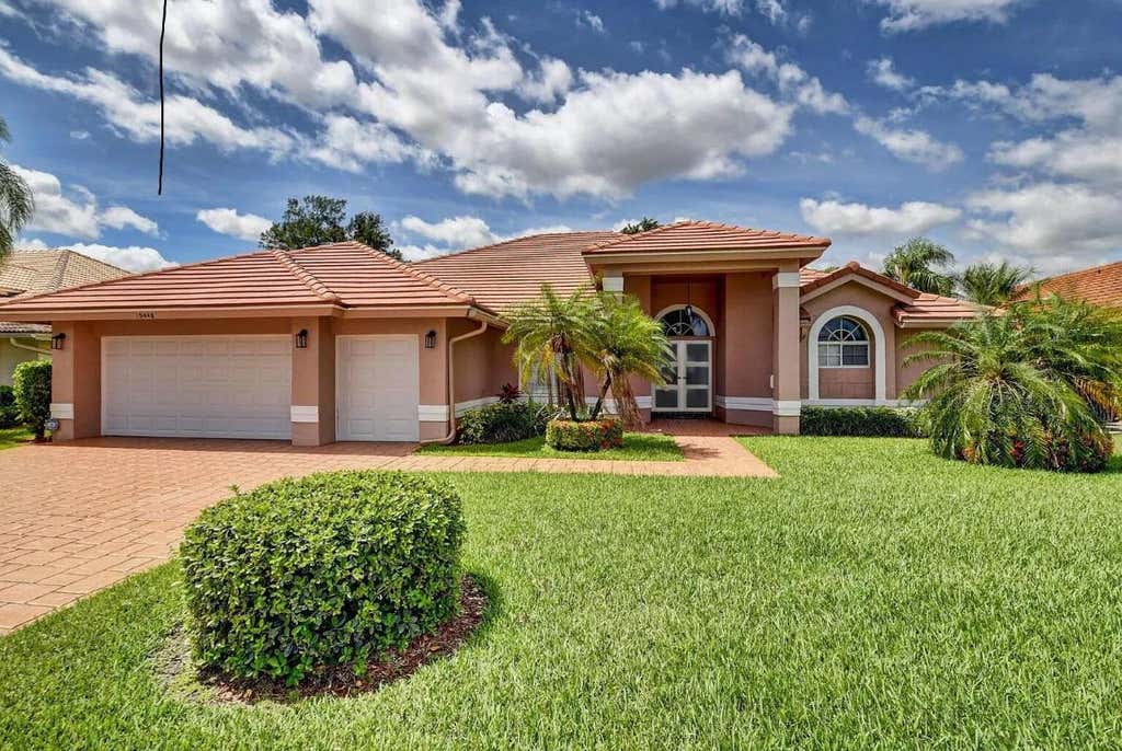 Photo of 10448 Milburn Lane, Boca Raton, FL 33498 (MLS # R10993789)