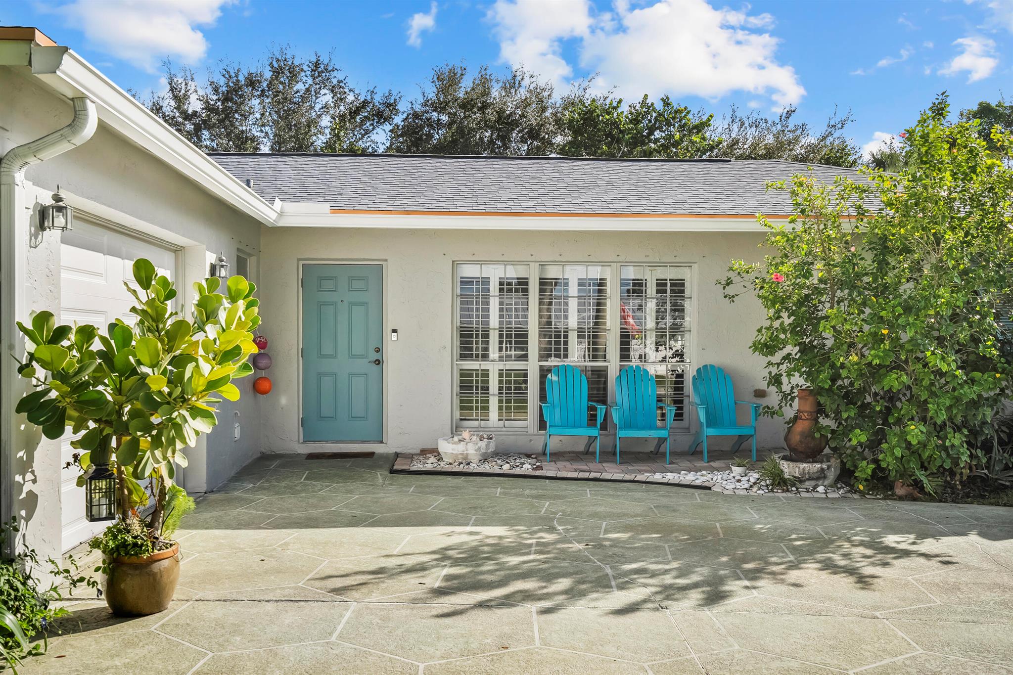 WATERWAY MANOR - Residential