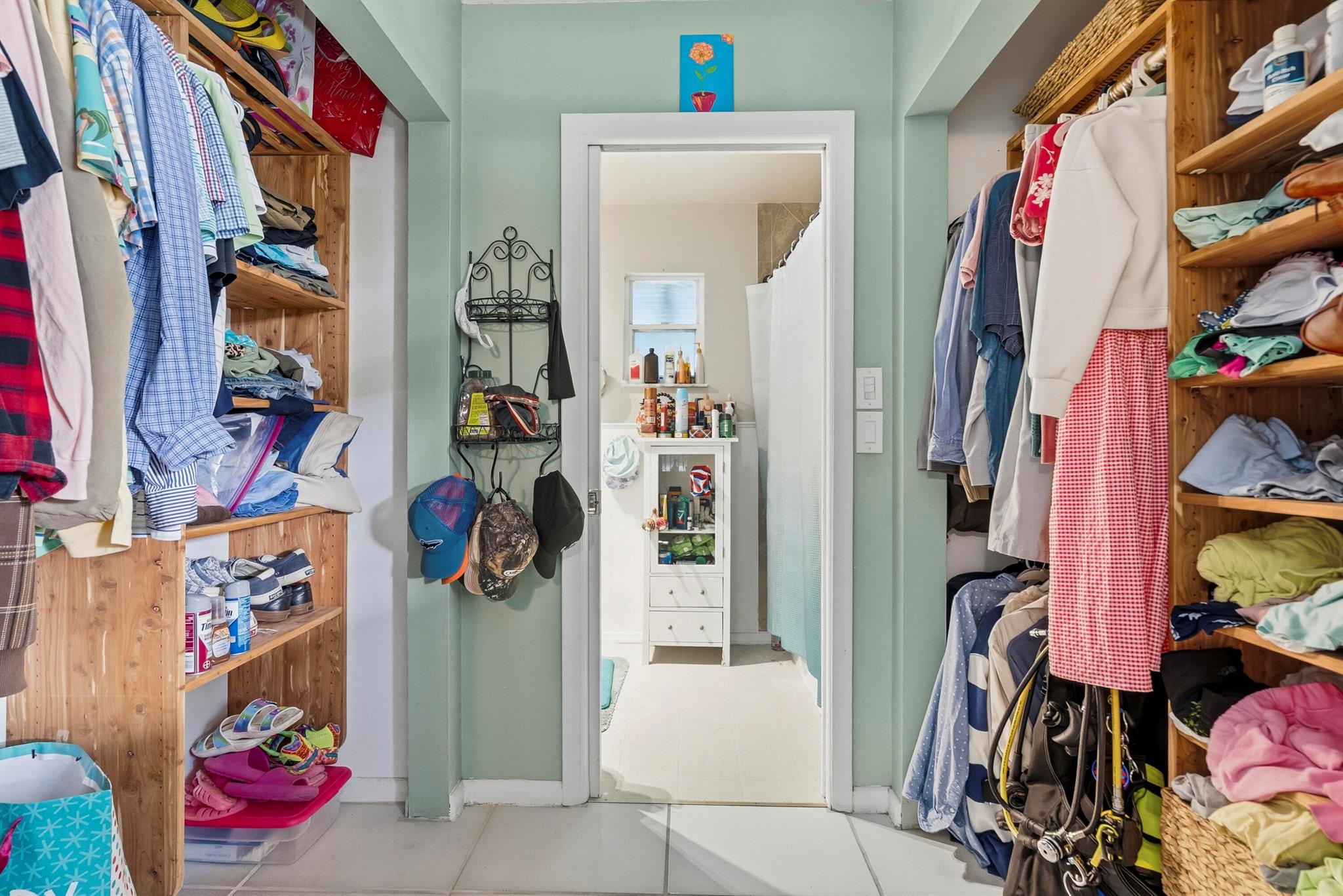 WATERWAY MANOR - Residential