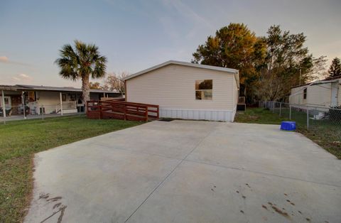 A home in Okeechobee