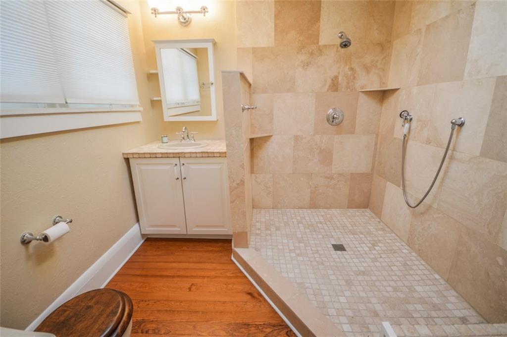 Rio Vista C J Hectors Res - Residential