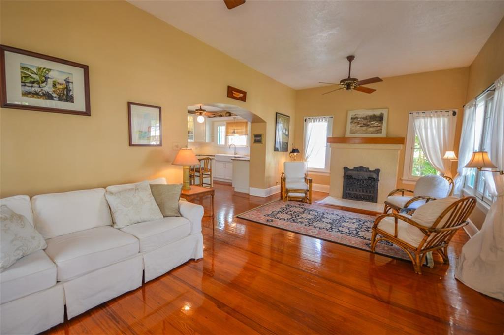 Rio Vista C J Hectors Res - Residential