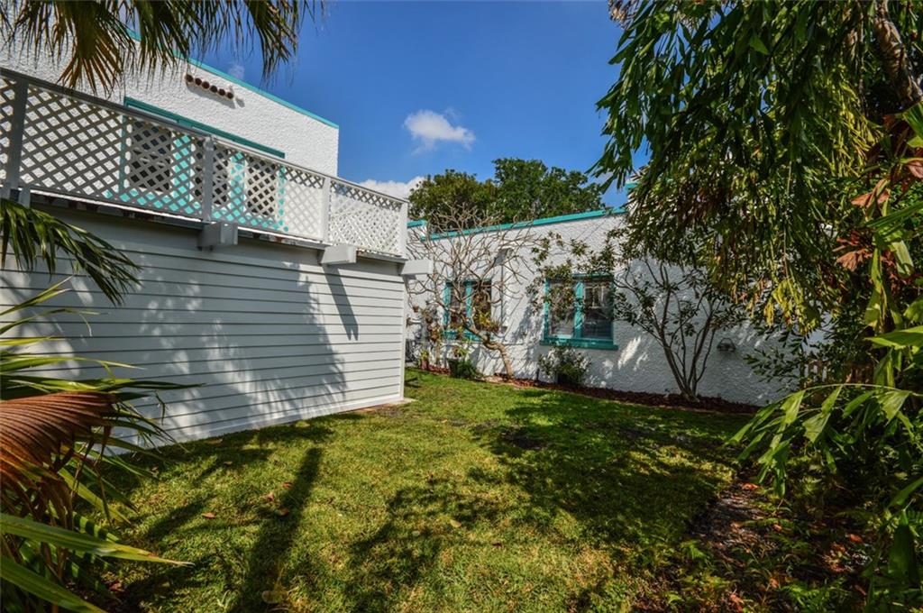 Rio Vista C J Hectors Res - Residential