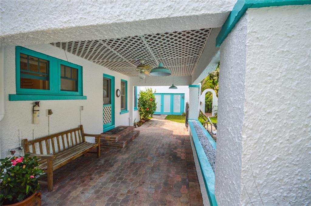 Rio Vista C J Hectors Res - Residential