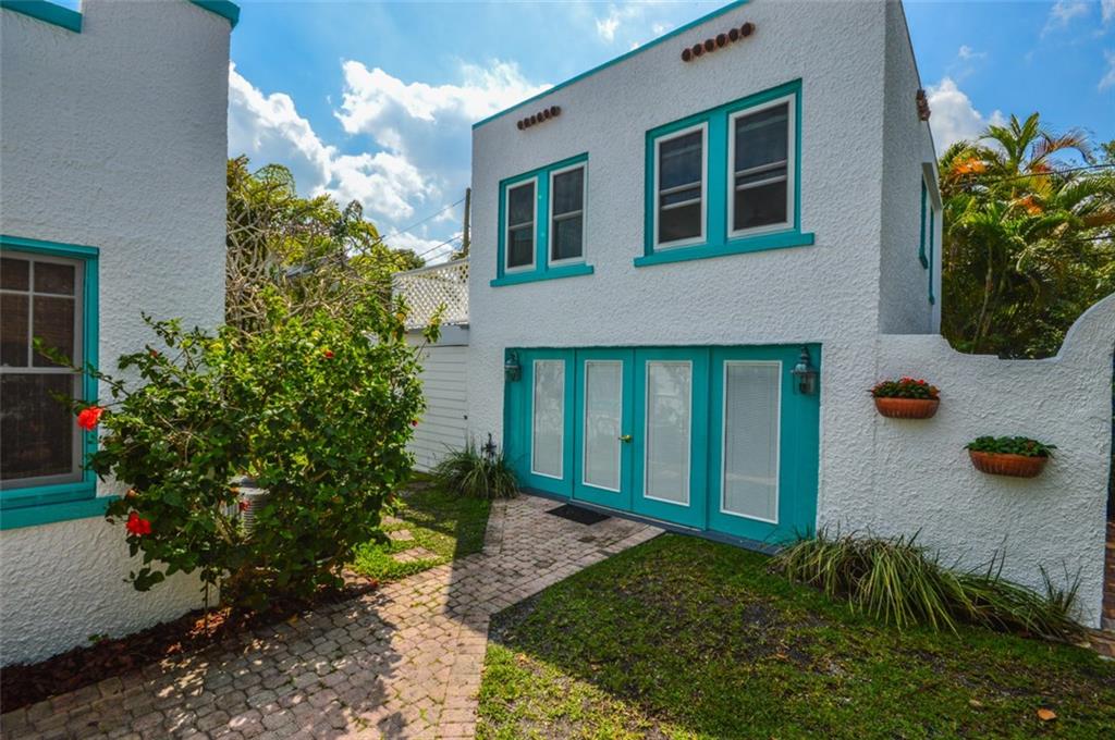 Rio Vista C J Hectors Res - Residential